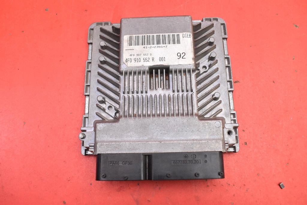 control unit computer of the engine 4F0907552D AUDI A6 C6 2.4 V6 177KM 04-08
