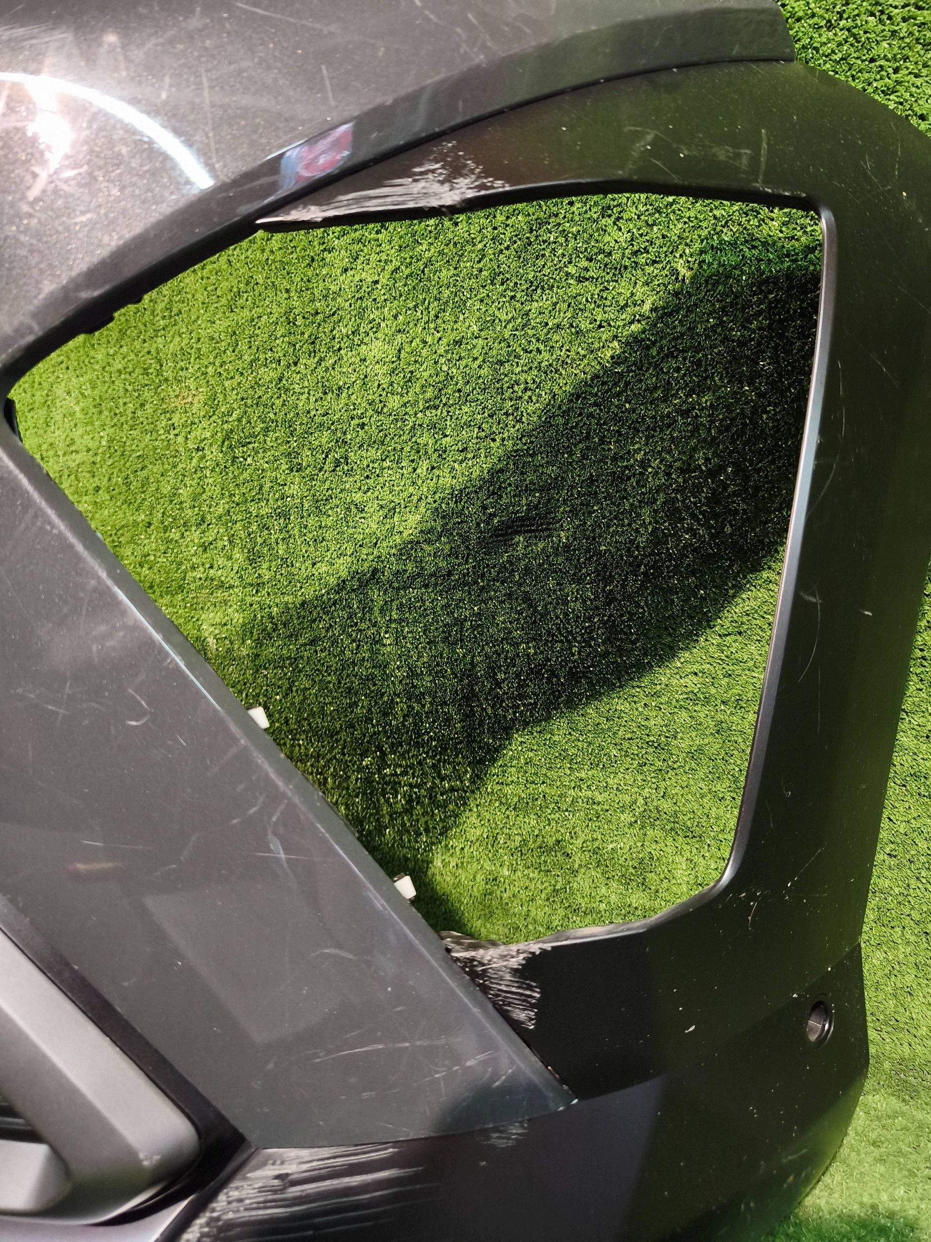 nárazník přední předek HYUNDAI KONA II NR.Z084