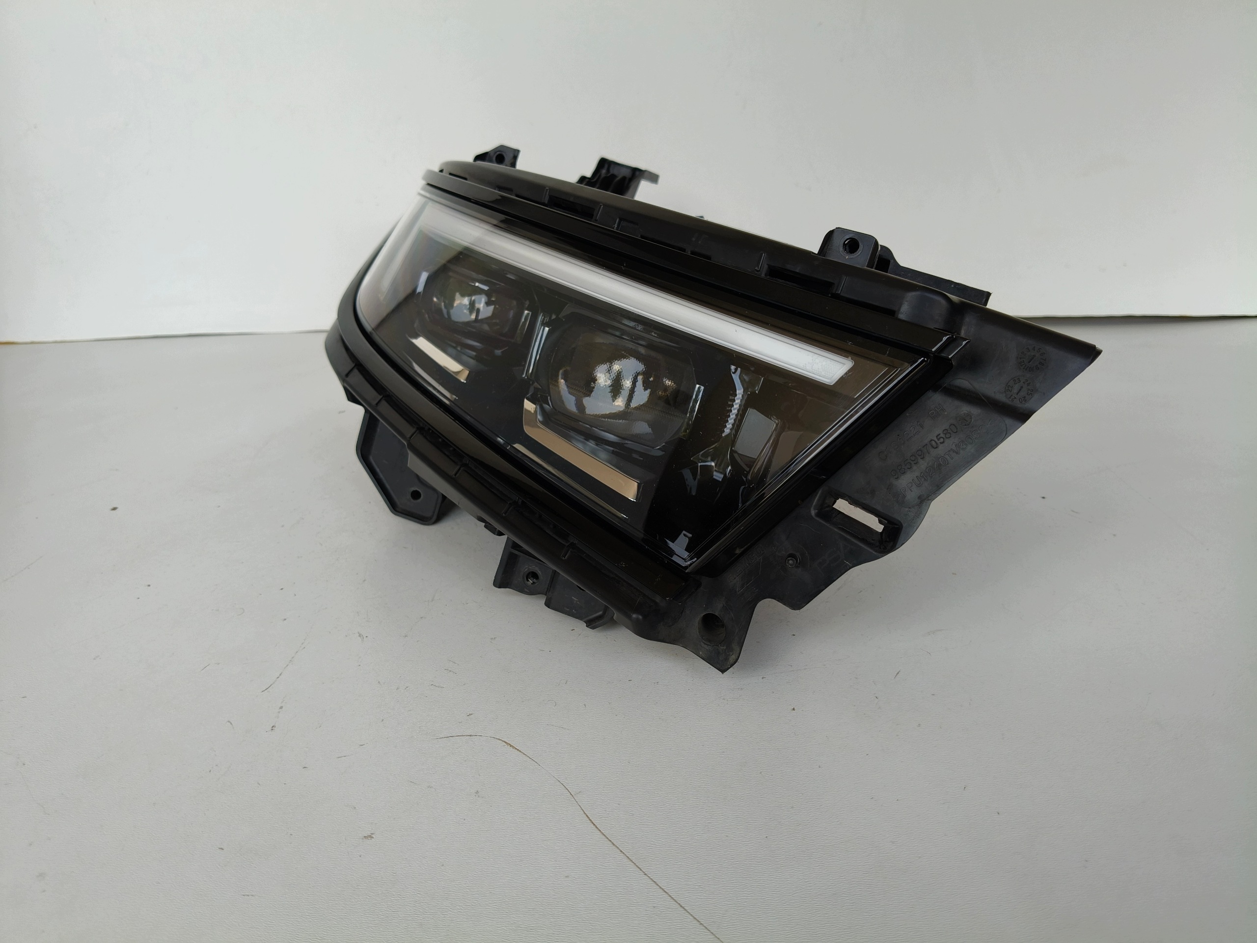 light right REFLEKTOR OPEL ASTRA VI L 6 22- FULL LED INTELLI LUX
