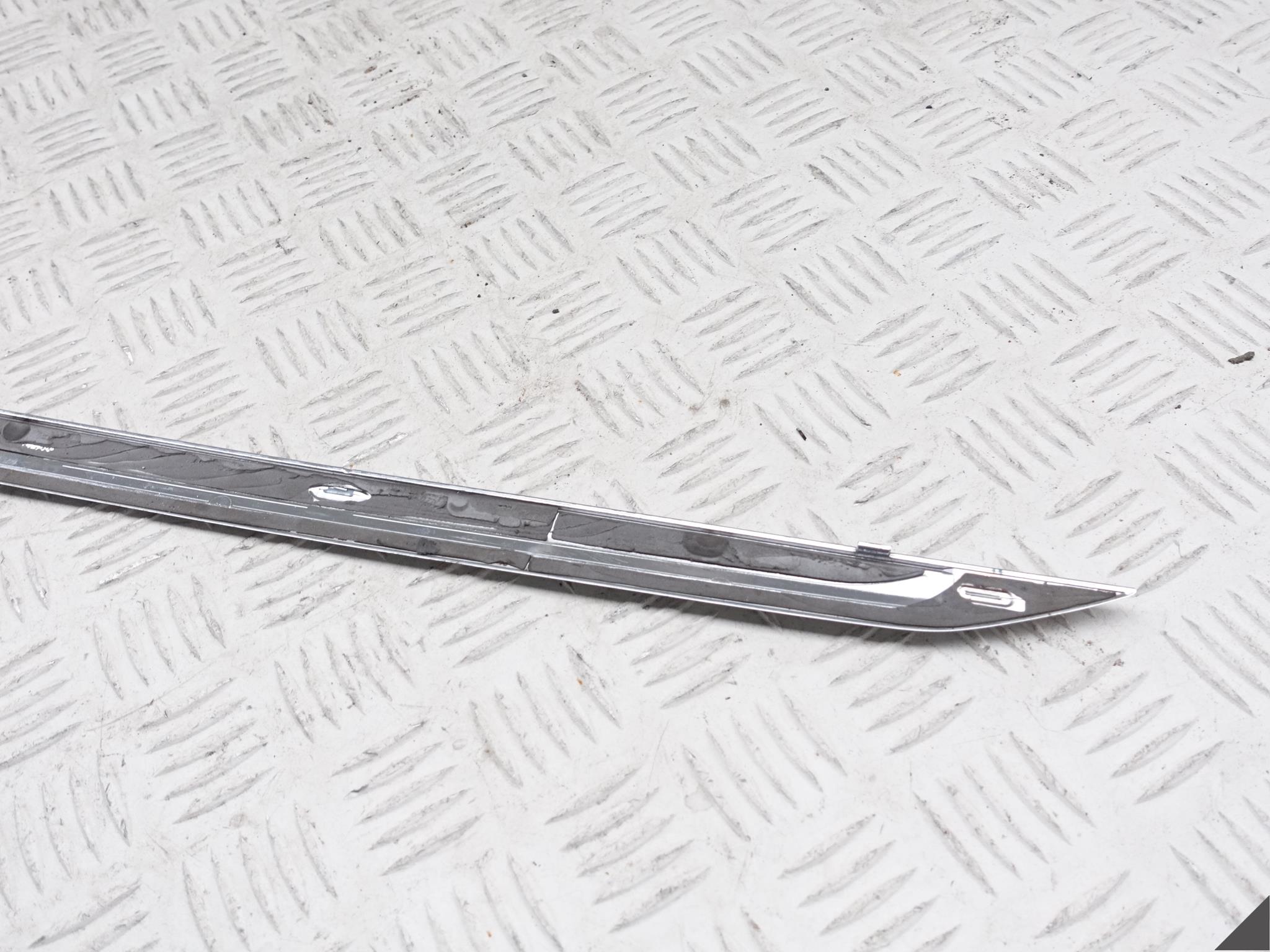 TIGUAN II 2 5N 15- CHROM moulding door right front