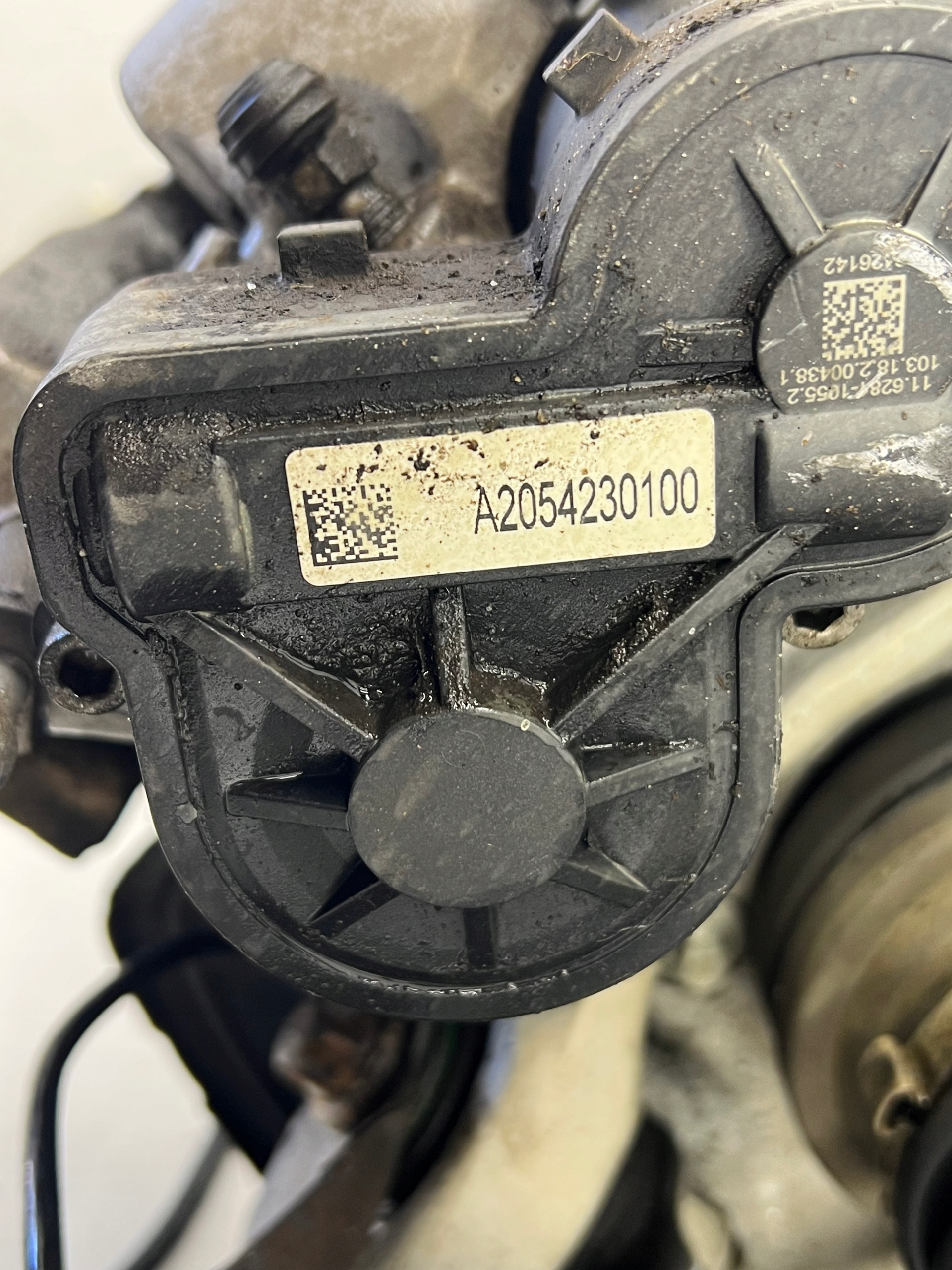 MERCEDES C W205 2.2 CDI MACPHERSON swing sususpension rear part arm left