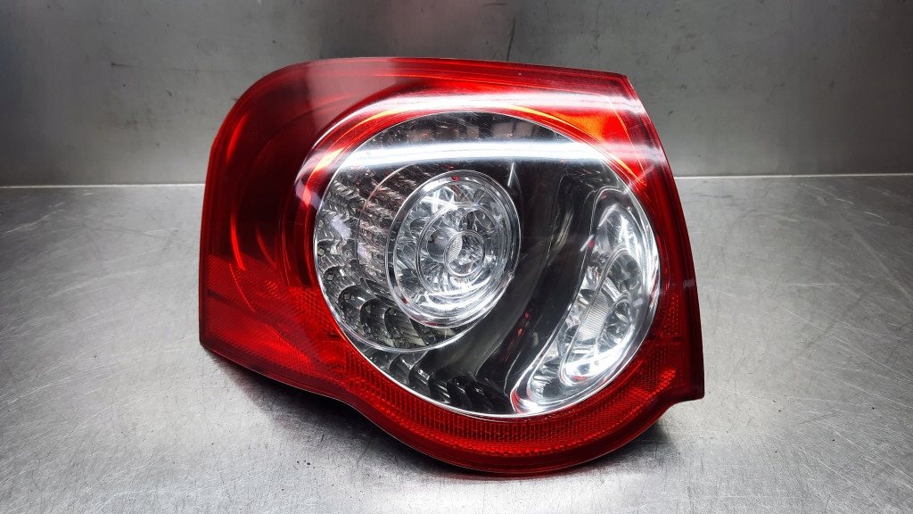 LAMPA TYŁ TYLNA LEWA 3C9945095N VW PASSAT B6 KOMBI 05-10R
