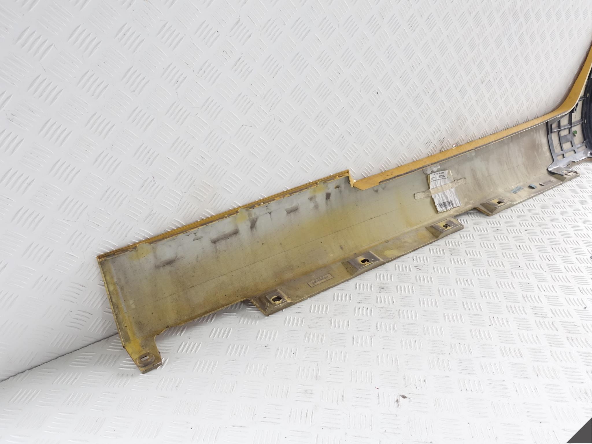 MERCEDES AMG GT 190 moulding threshold+support right