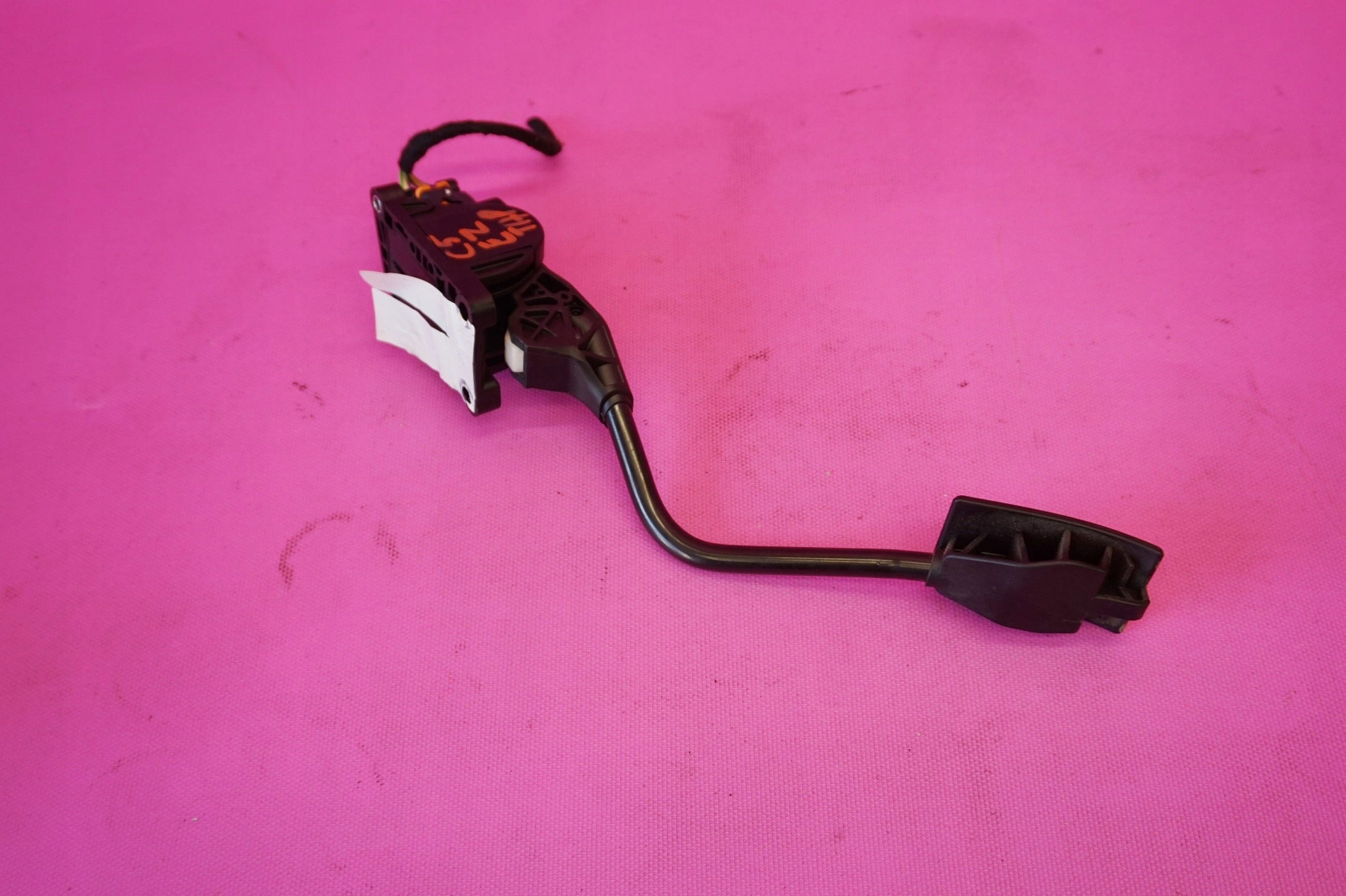 PEDAŁ GAZU CITROEN C5 III X7 LIFT 1.6 THP Producent części Citroen OE