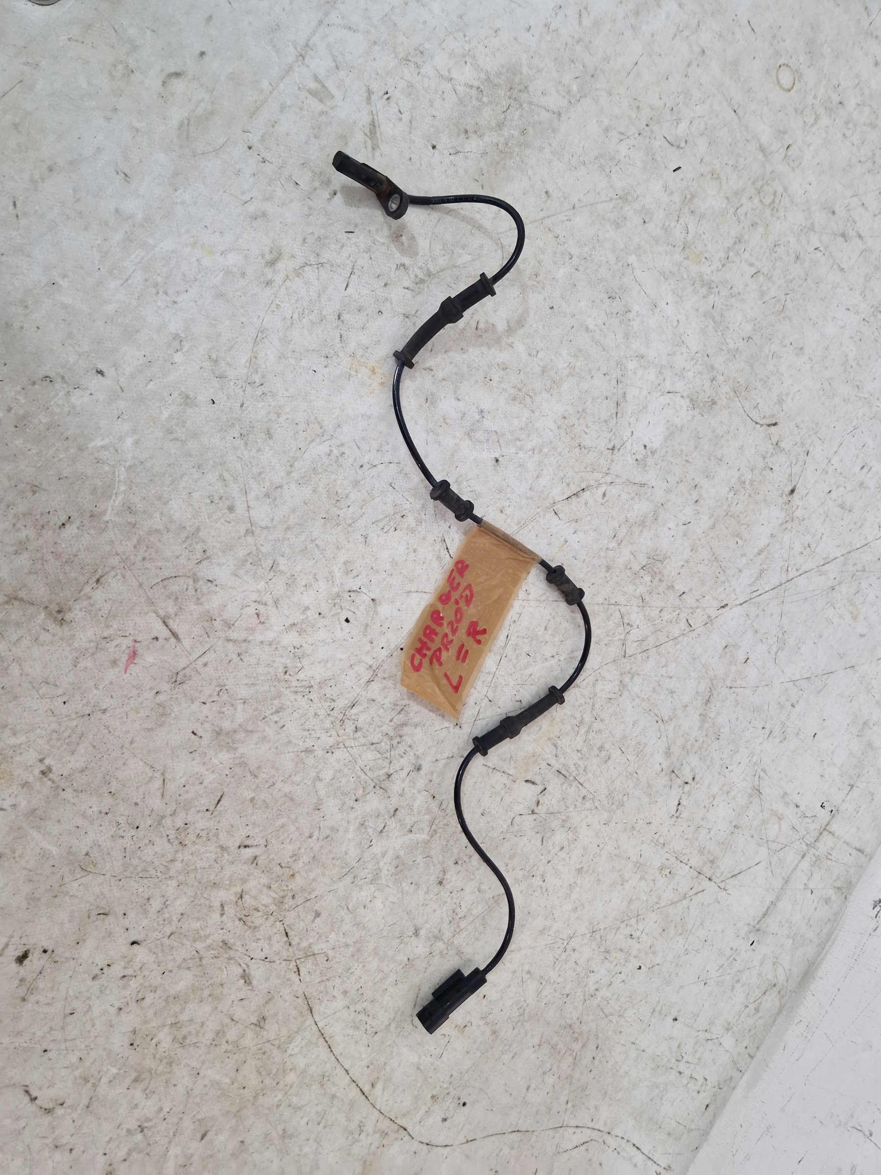 DODGE CHARGER CHALLENGER 2015- sensor ABS front front 68199987AB