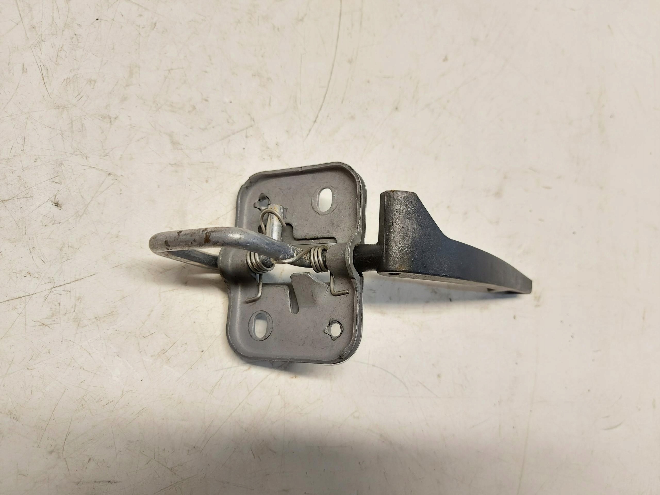 VW ID5 GTX 11E RYGIEL bonnets