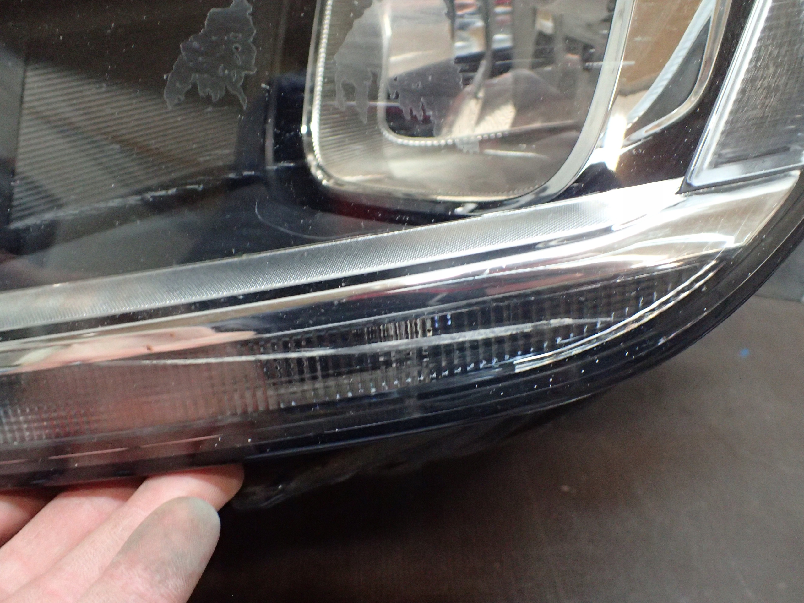 LIGHT FRONT LEFT VW SPORTSVAN