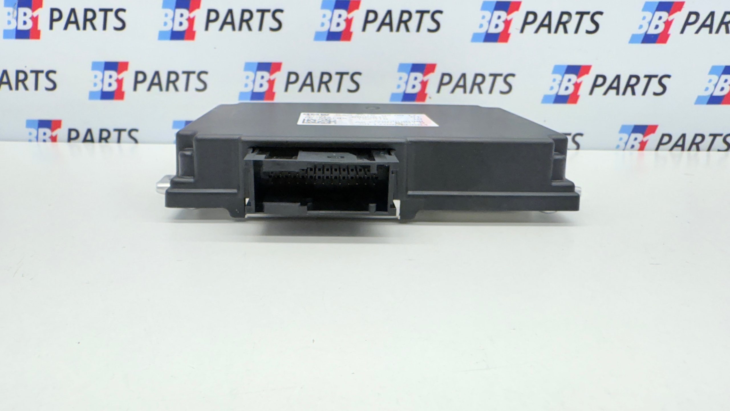 BMW G01 X3 G30 G11 G12 G31 module control unit SAS 6890812