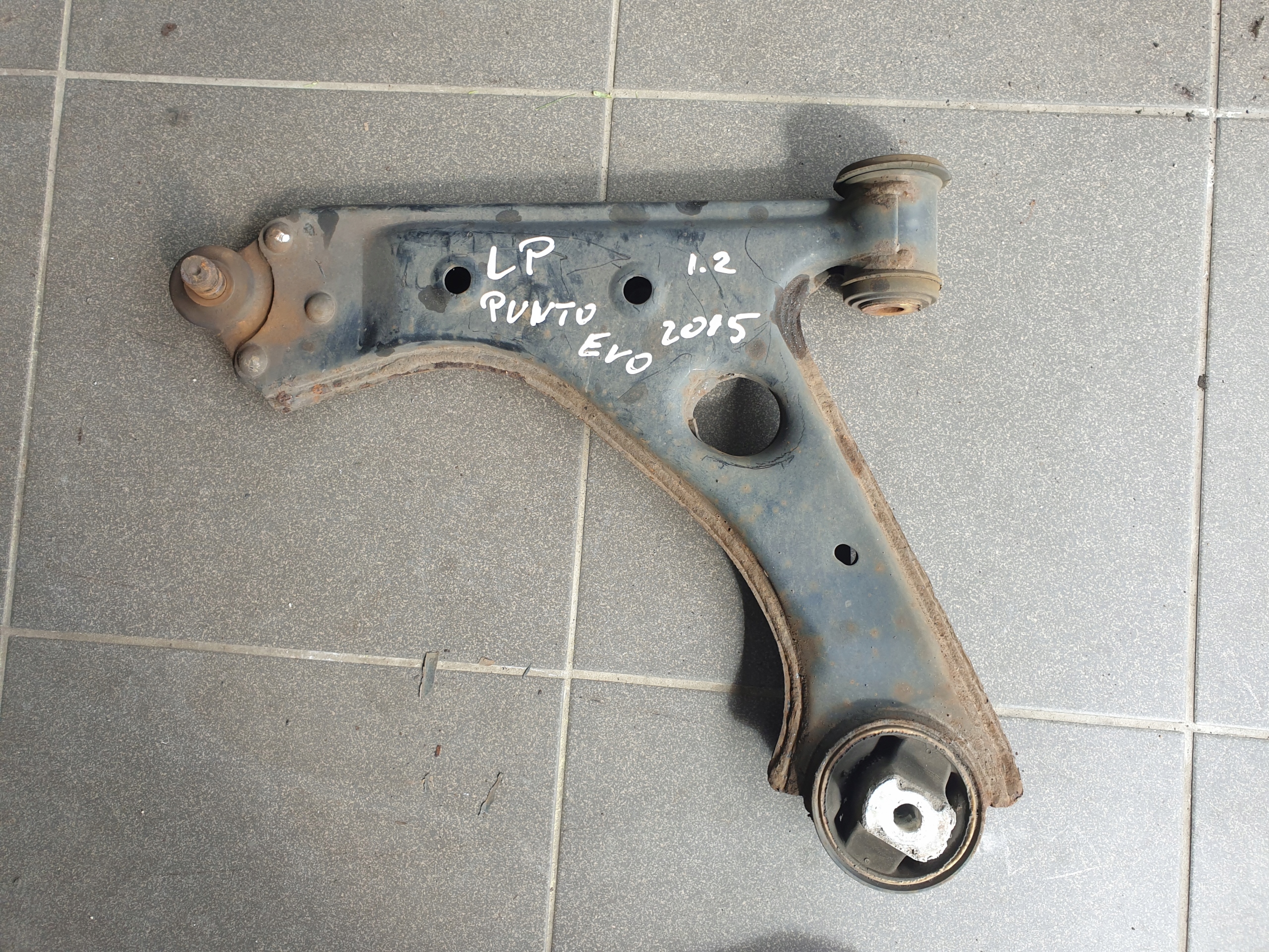 arm front FIAT PUNTO EVO GRNADE 2009