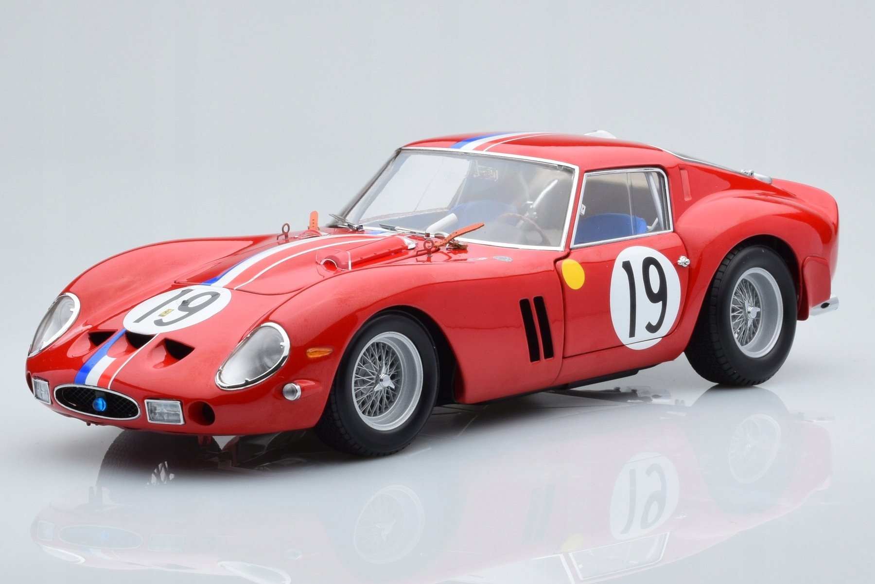 Ferrari 250 Gto n19 Le Mans 1962 Kyosho 1/18