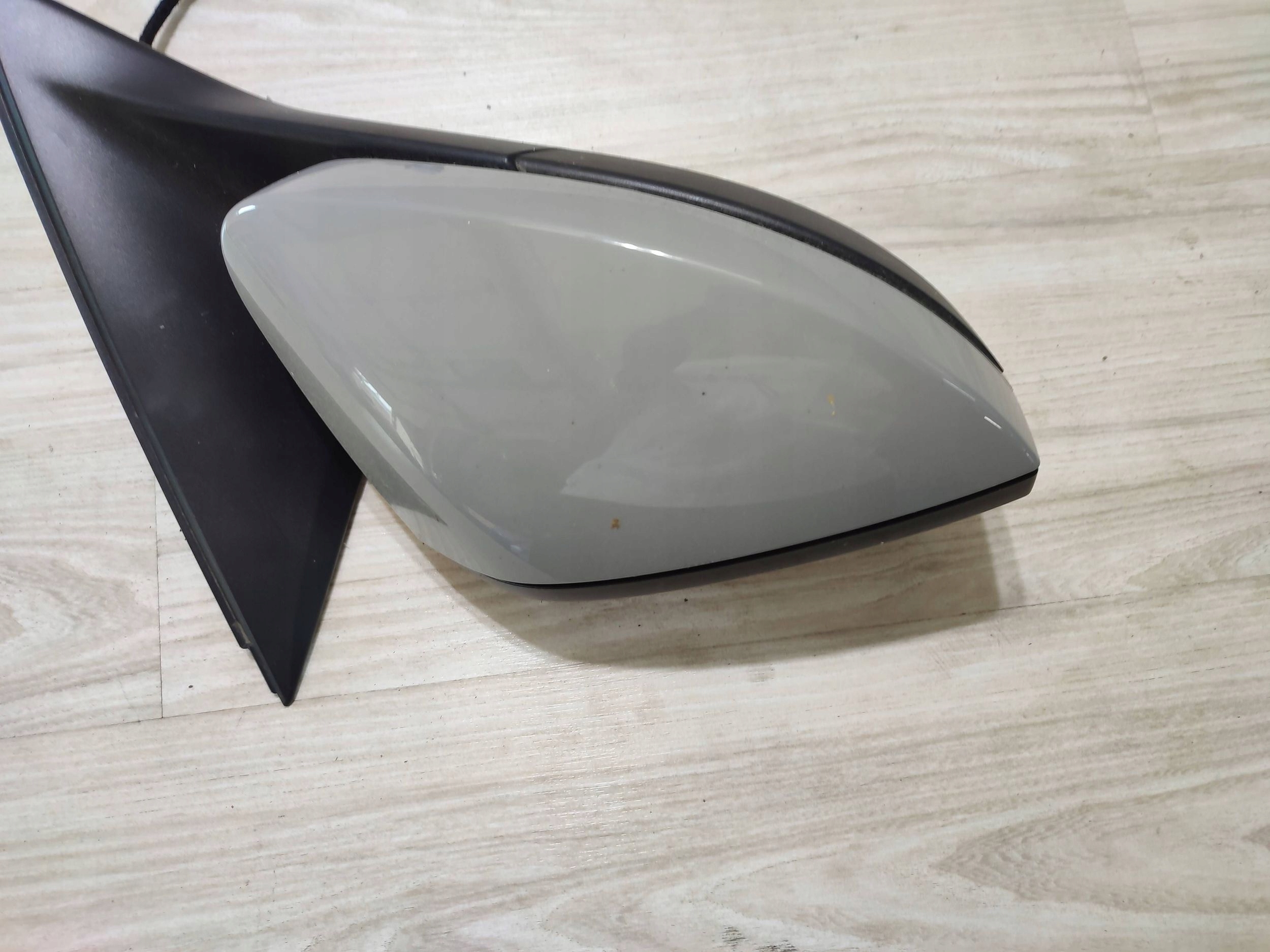 Skoda Scala 2020 front right electrics mirror side door przednich