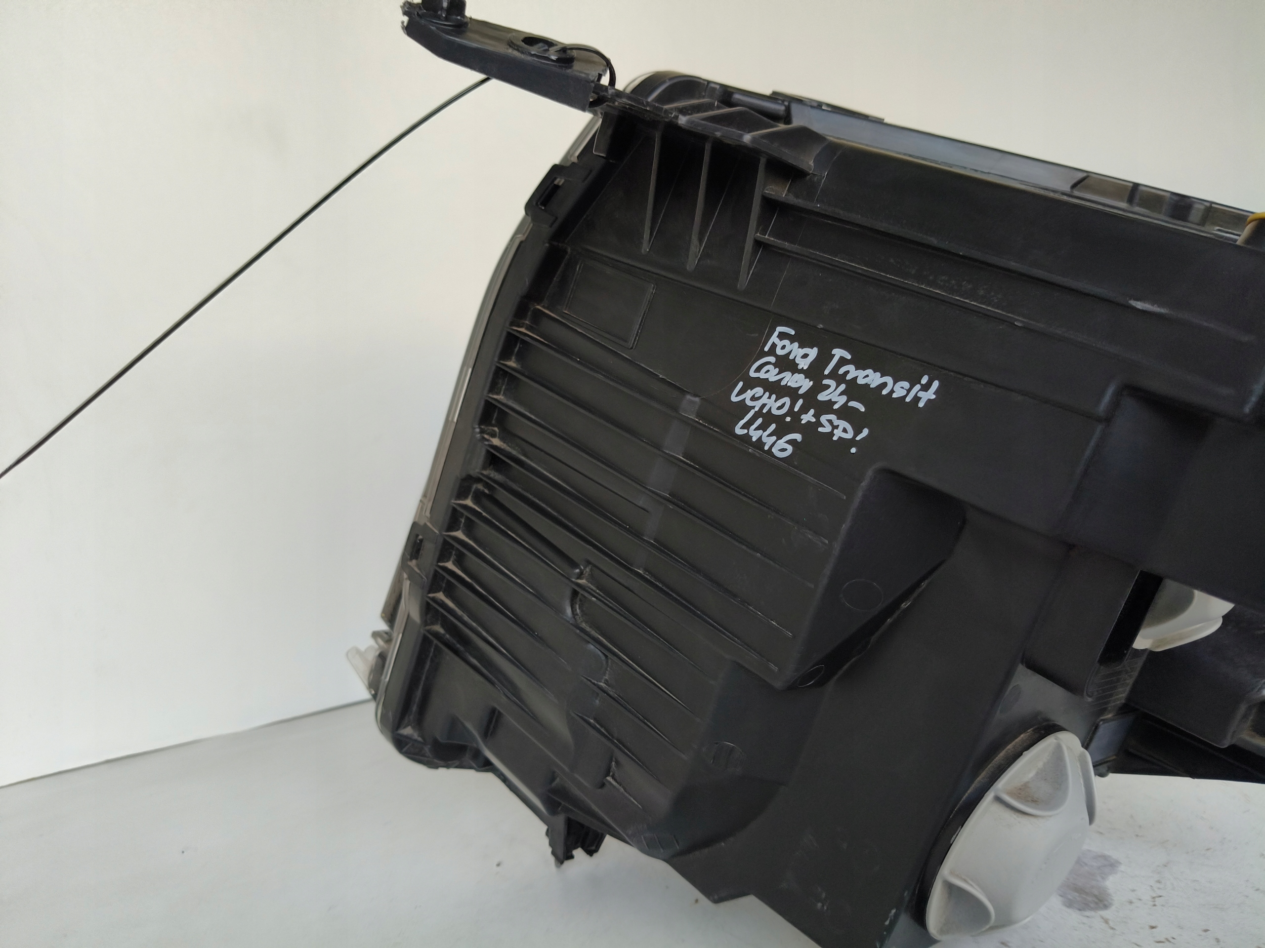light right REFLEKTOR FORD TRANSIT COURIER MK3 24