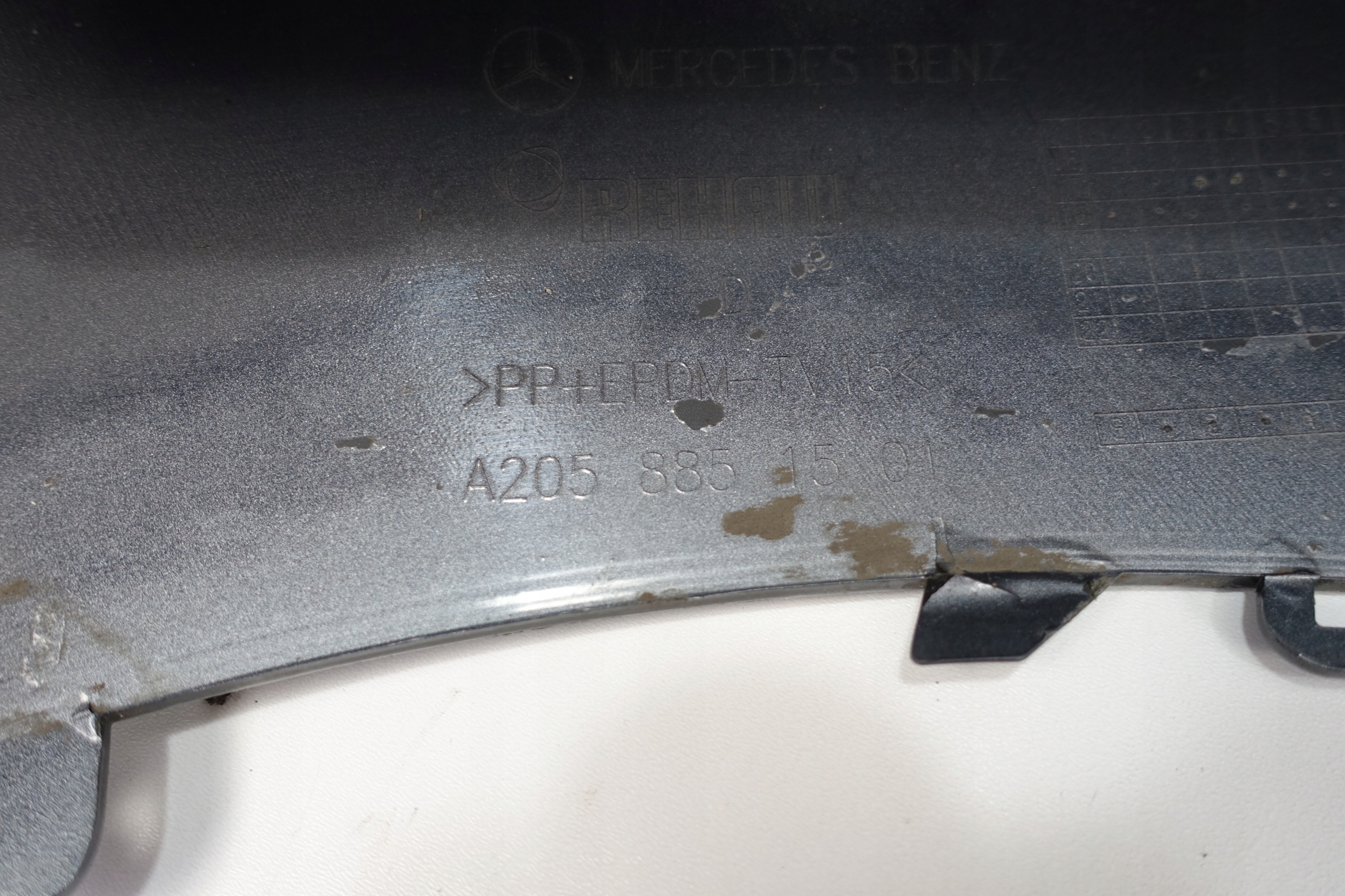 bumper front MERCEDES C-KLASA W205 EXCLUSIVE A2058851501