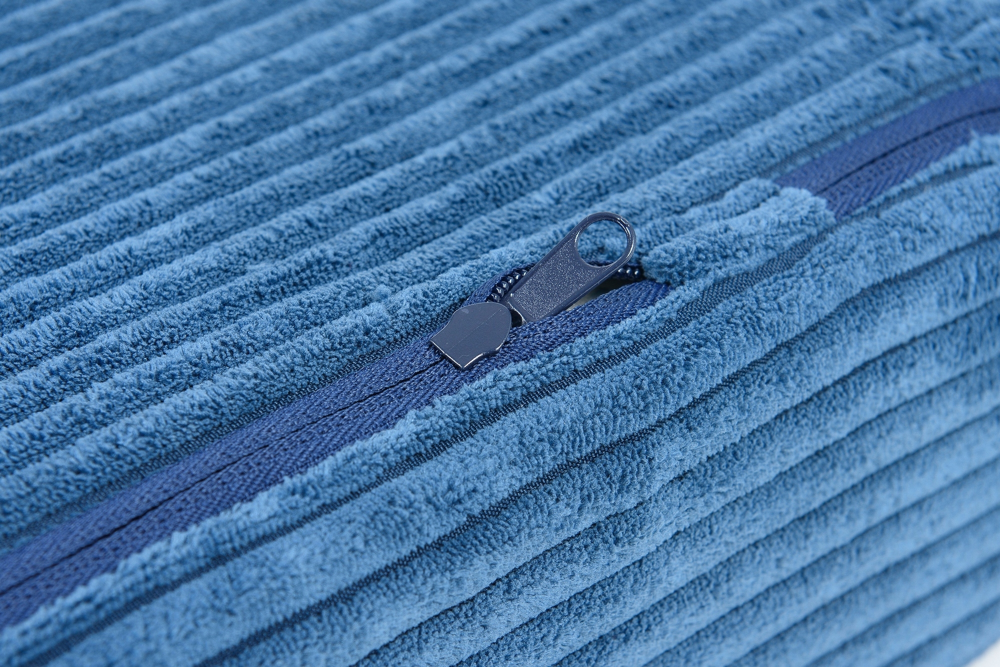 VELINDA POLSKA DAUGIAFUNKCINĖ MODULINĖ SOFA VAIKAMS IŠ PUTPLOKŠČIO BLOKŲ Sofos tipas