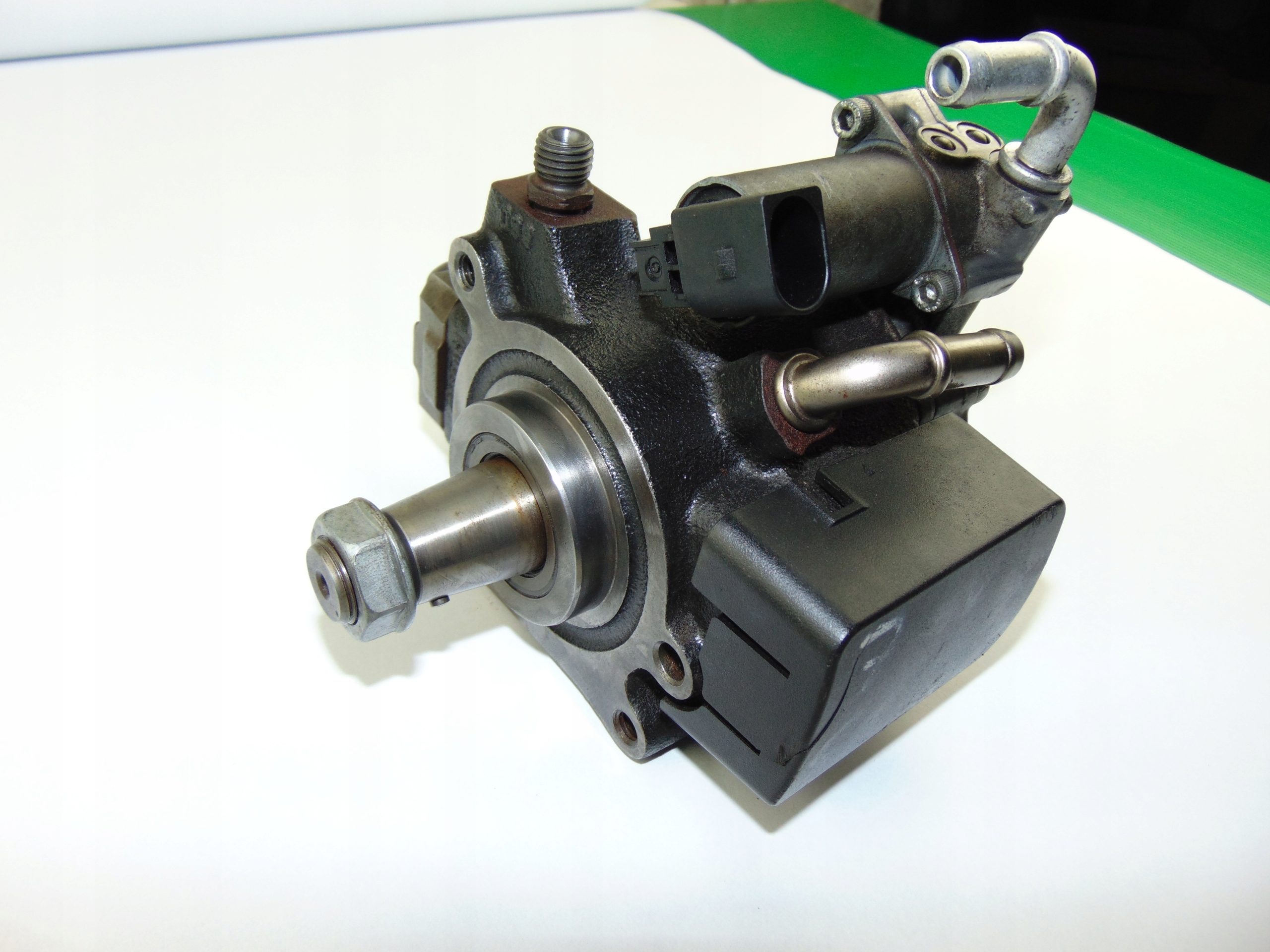 Einspritzpumpe 1,6TDI 03L130755E Original !!!! Sprawna!!!