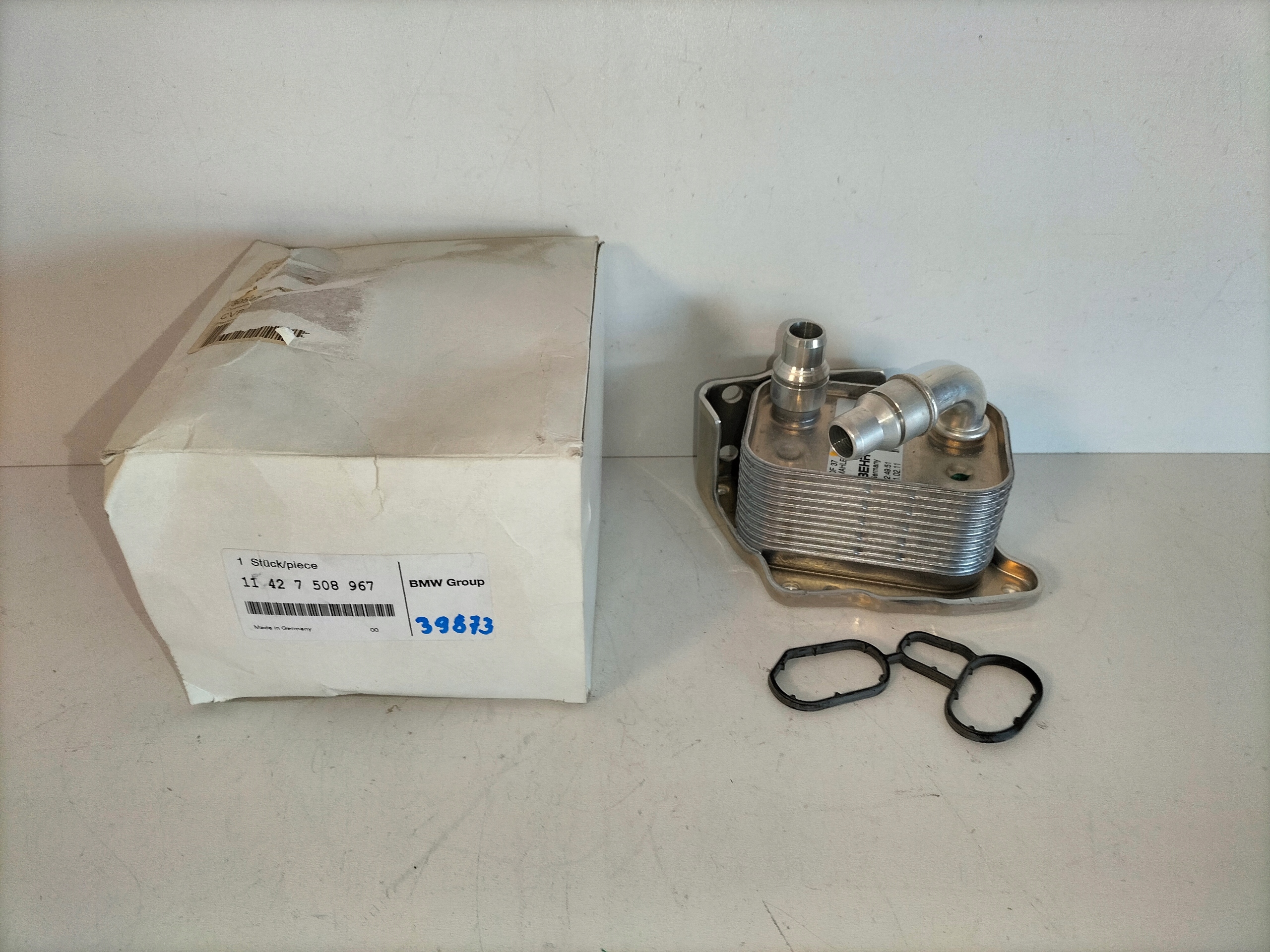 Kühler oil BMW 1 E81 E87 04- BMW 3 E46 01- E90 E91 E92 E93 04