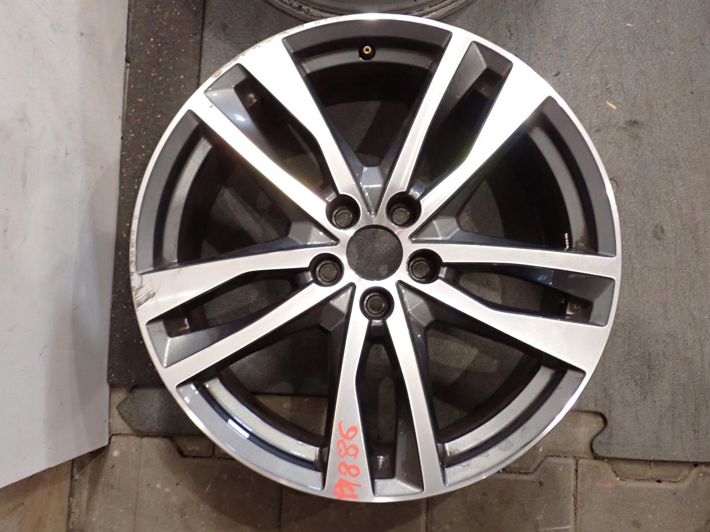 disk disk AUDI 4K0 5x112 ET40 8,5J 19" 4K0601025H