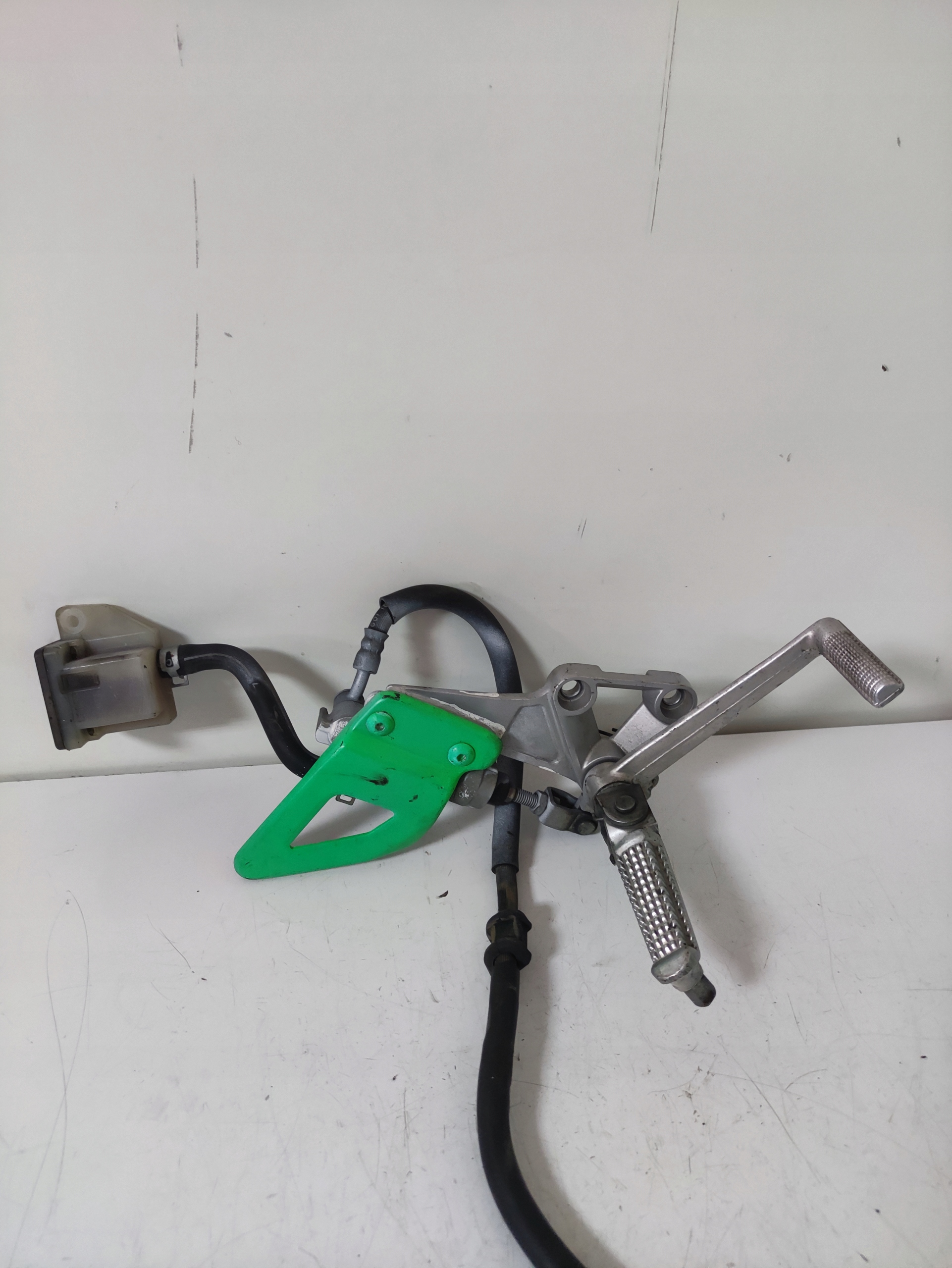 Комплект правый КПЛ SUZUKI GSXR 750 Srad впрыск