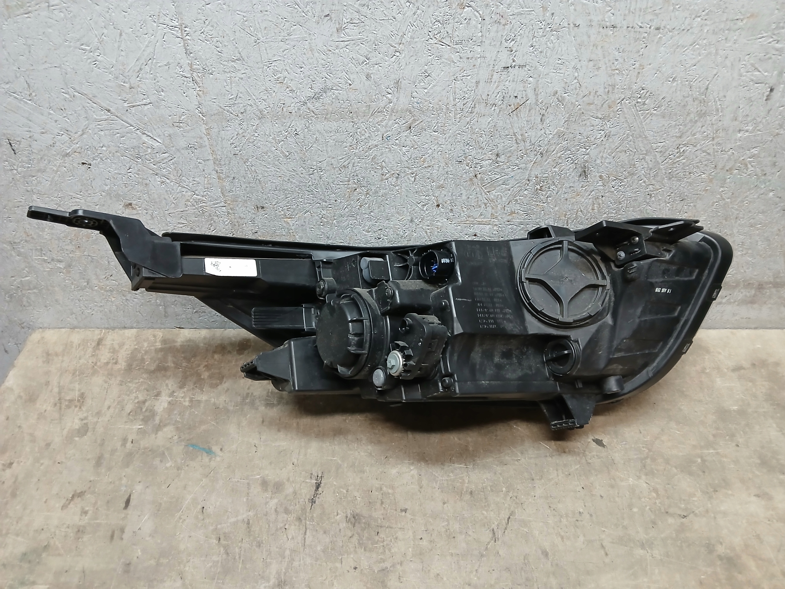 light front left KIA STONIC lens 92101-H8