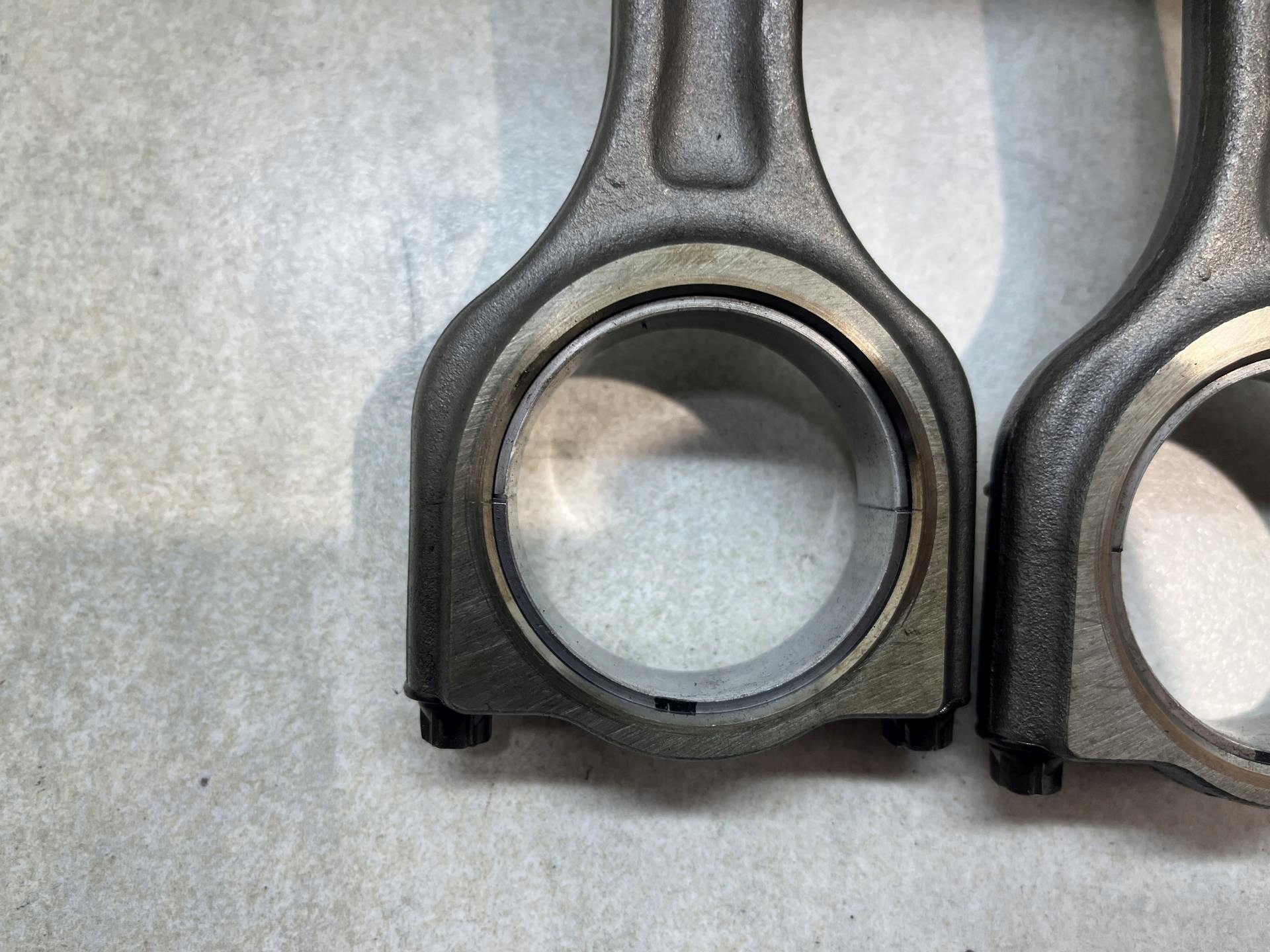 piston connecting rod PEUGEOT EXPERT II 1.6 HDI 75l93