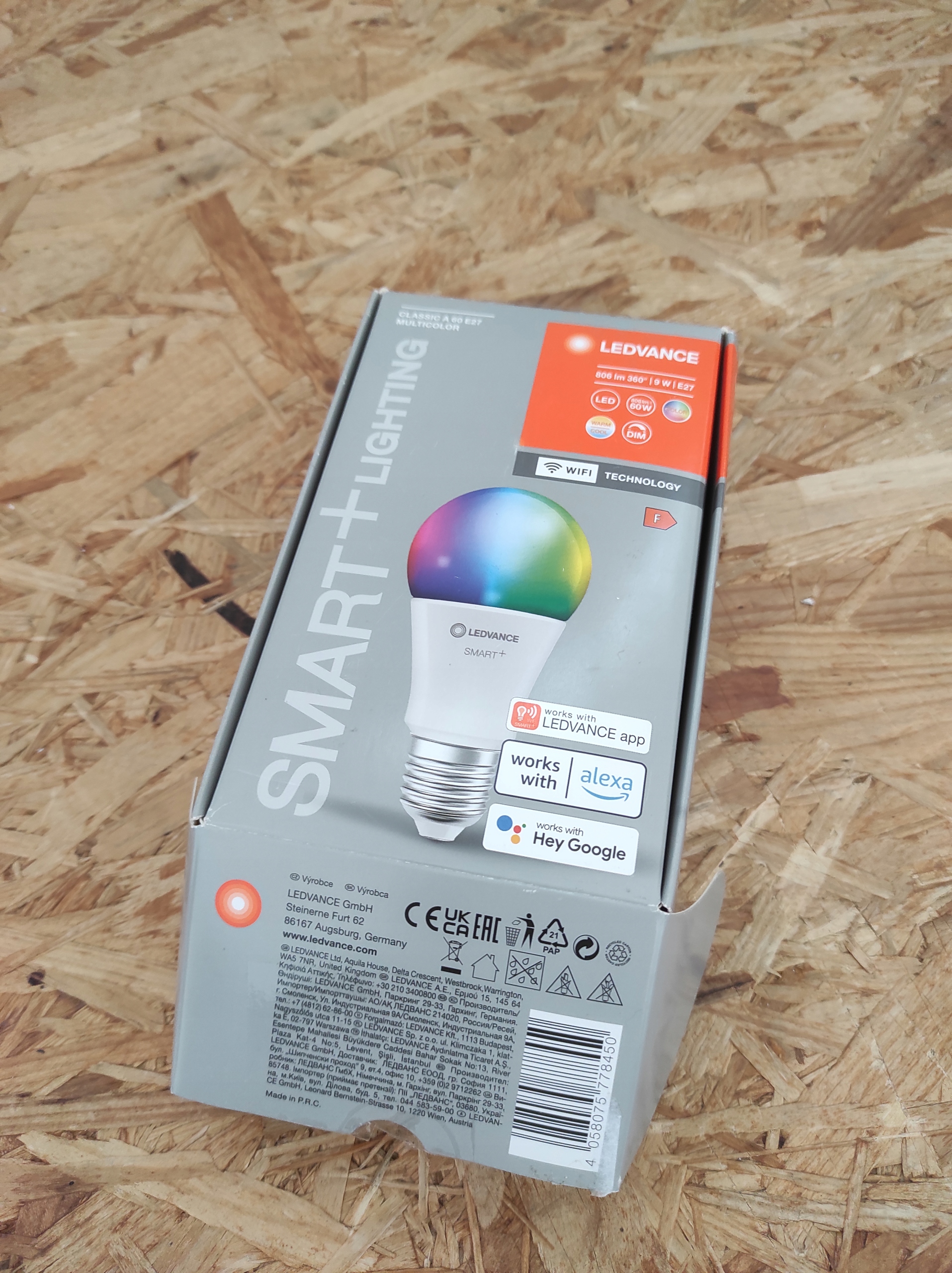 Żarówka LED LEDVANCE E-27 9 W 60 W 806 lm RGBW Marka Ledvance