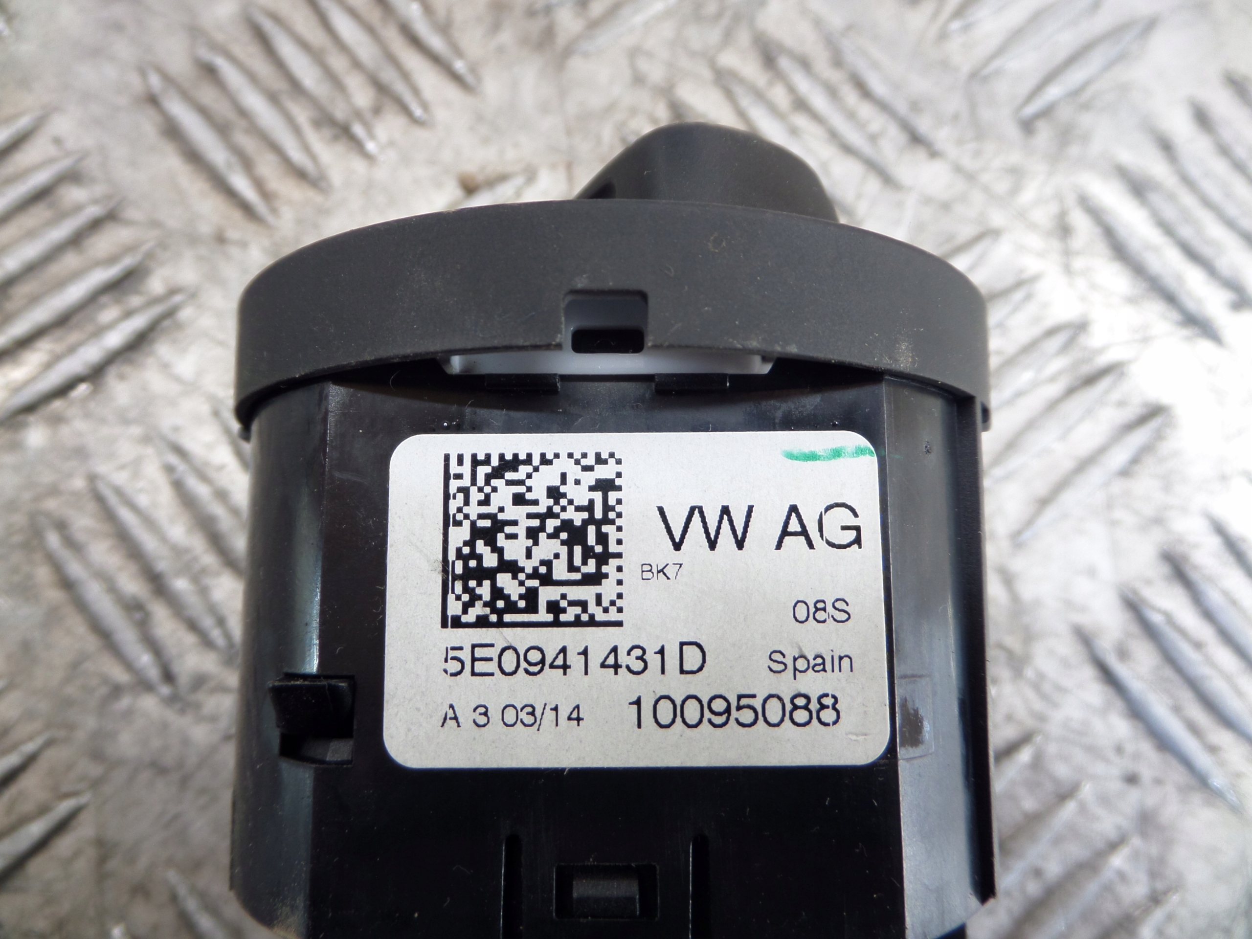 interruttore luci 5E0941431D SKODA OCTAVIA III 5E