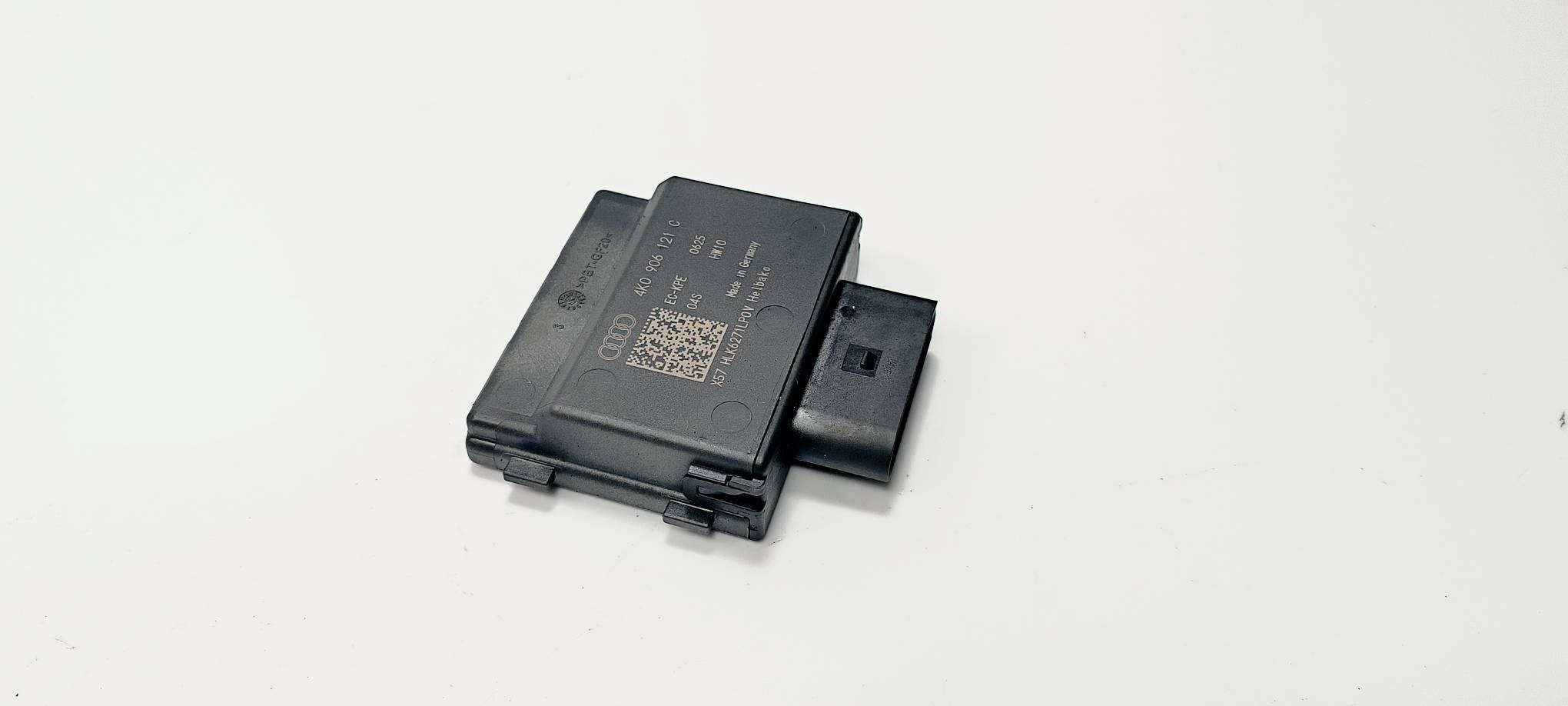 Module POMPY Carburant 4K0906121C AUDI A4 B9 QUATTRO