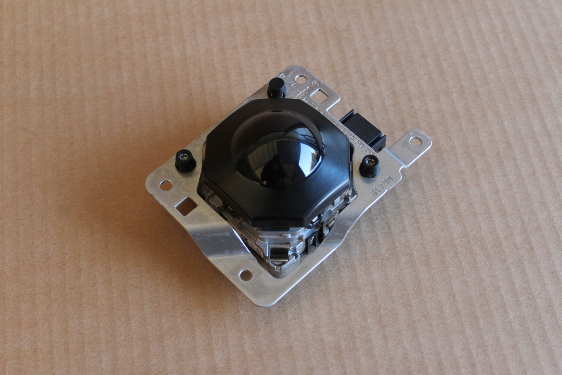 RADAR ACC Distronic Audi e-tron 4KE907561B Producent części Audi OE