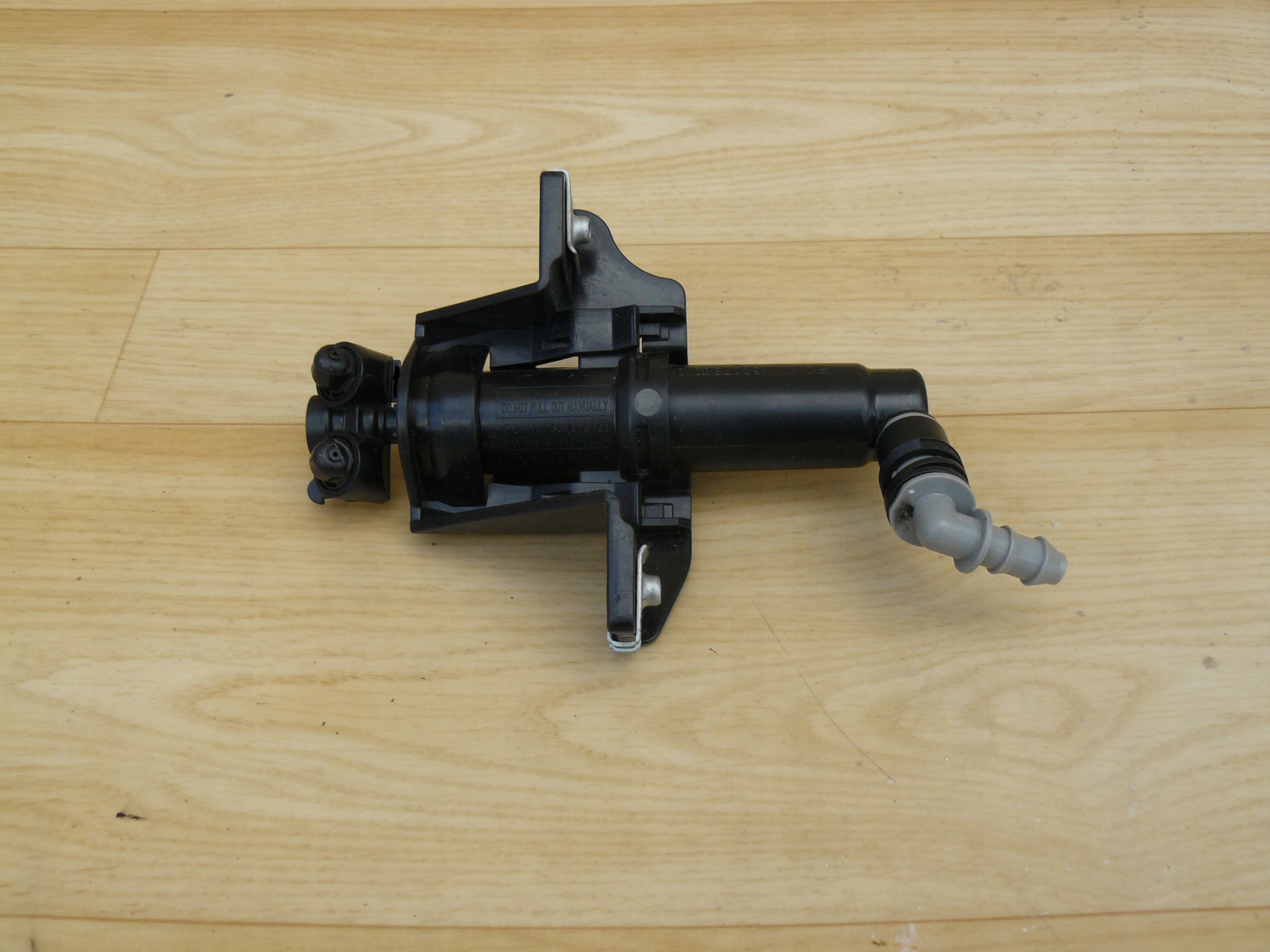 SPRYSKIWACZ REFLEKTORA KIA OPTIMA 12-15 FL
