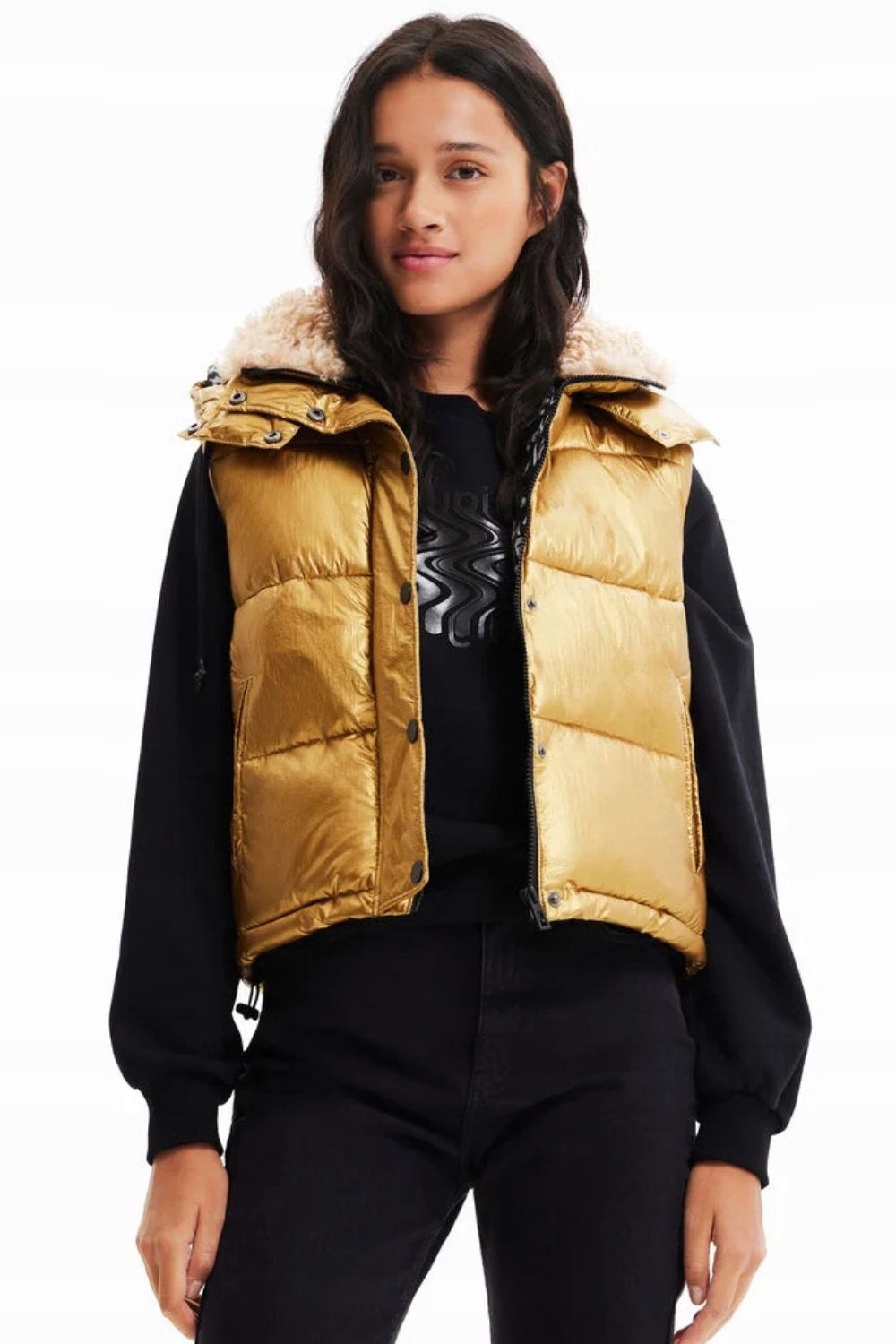 Dámská Vesta Desigual , zlatá zateplená vesta s kapucí vel. Xs