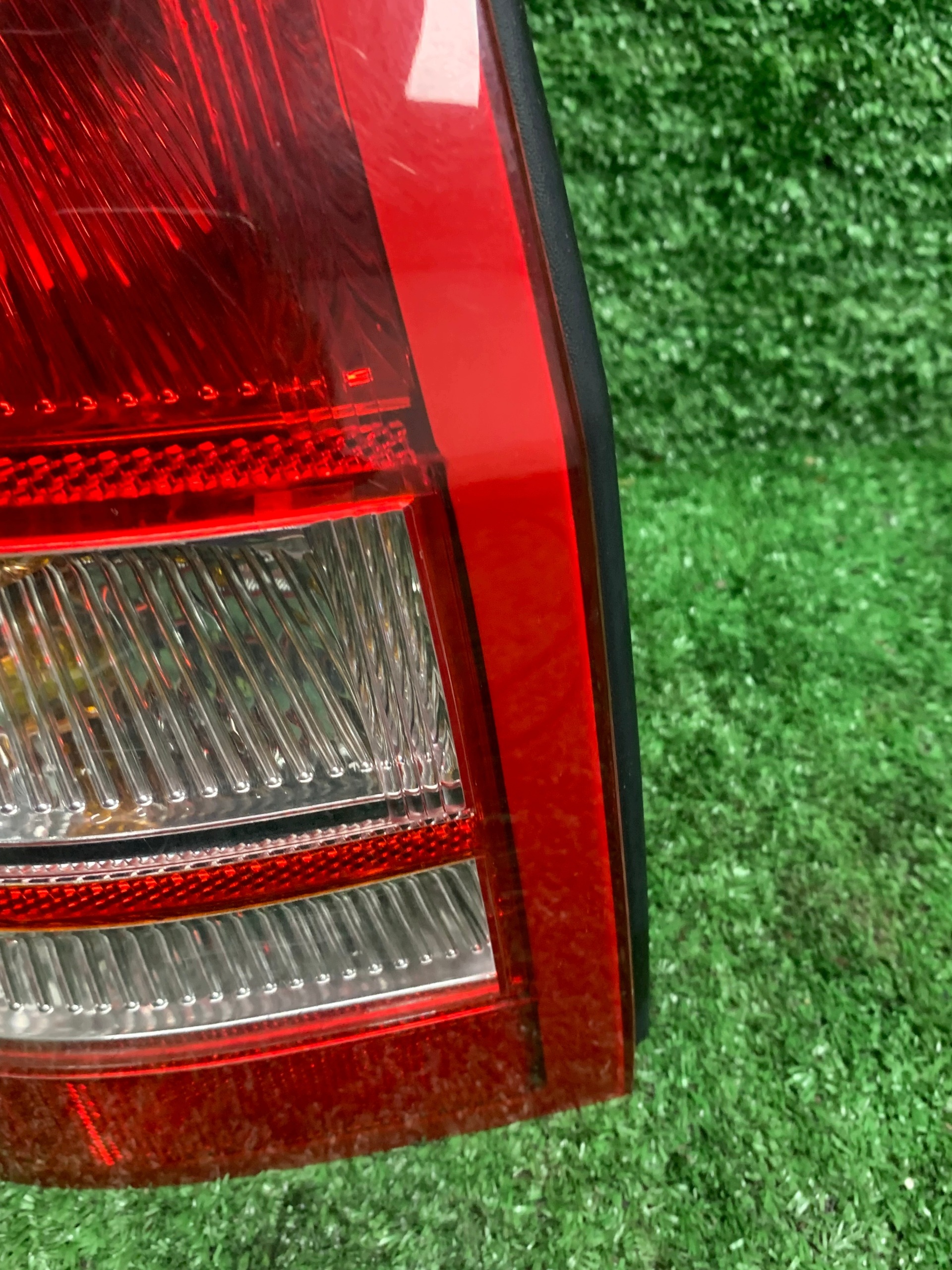 light left rear part CHRYSLER 300C KOMBI 04805967AH