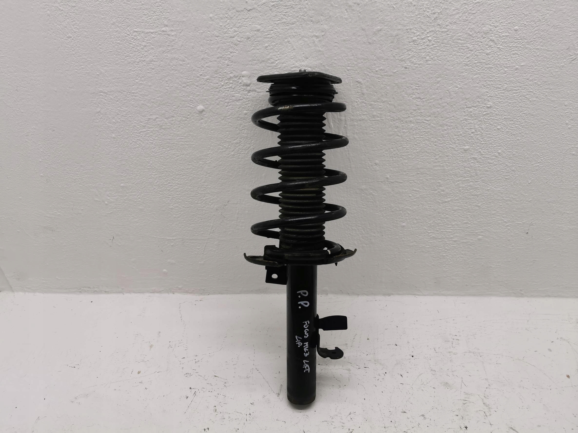 shock absorber right front FORD FOCUS MK3 LIFT 1.0