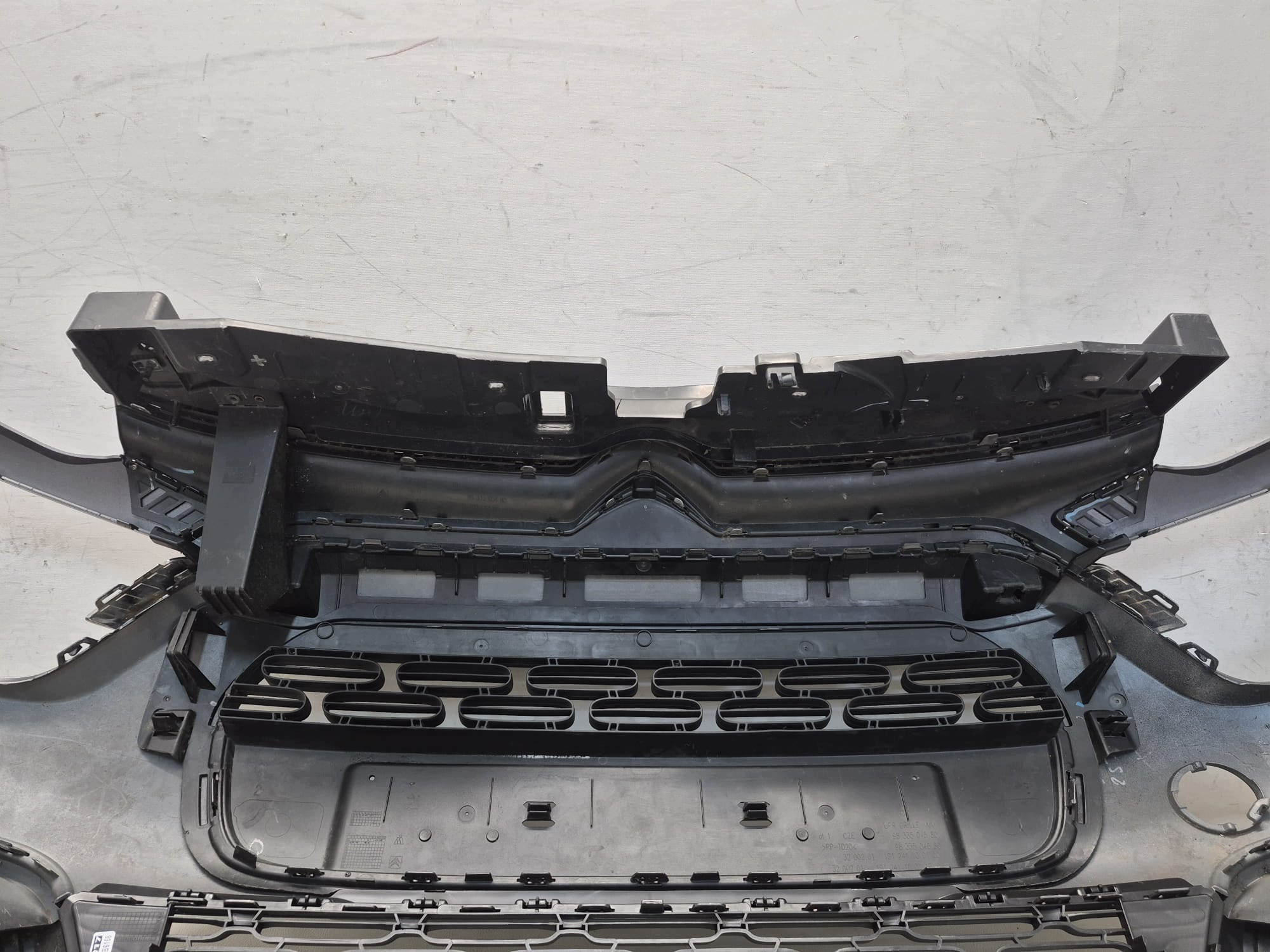 CITROEN C3 III LIFT 21- bumper front front 9833504177
