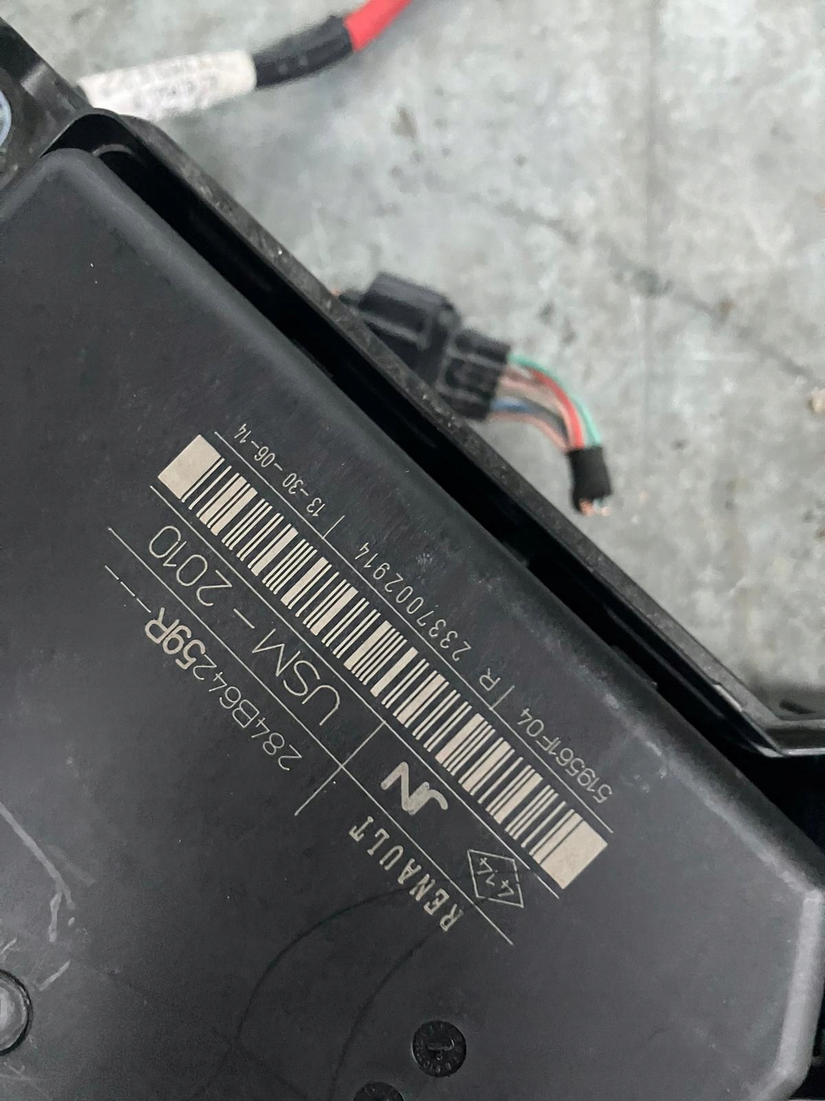 Module fusibles RENAULT ZOE 284B64259R