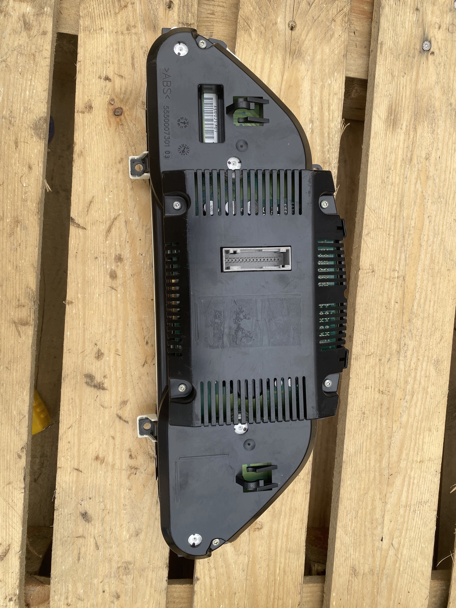 dials dials AUDI A6 C6 2.0 TDI ANGLIK 5550007301