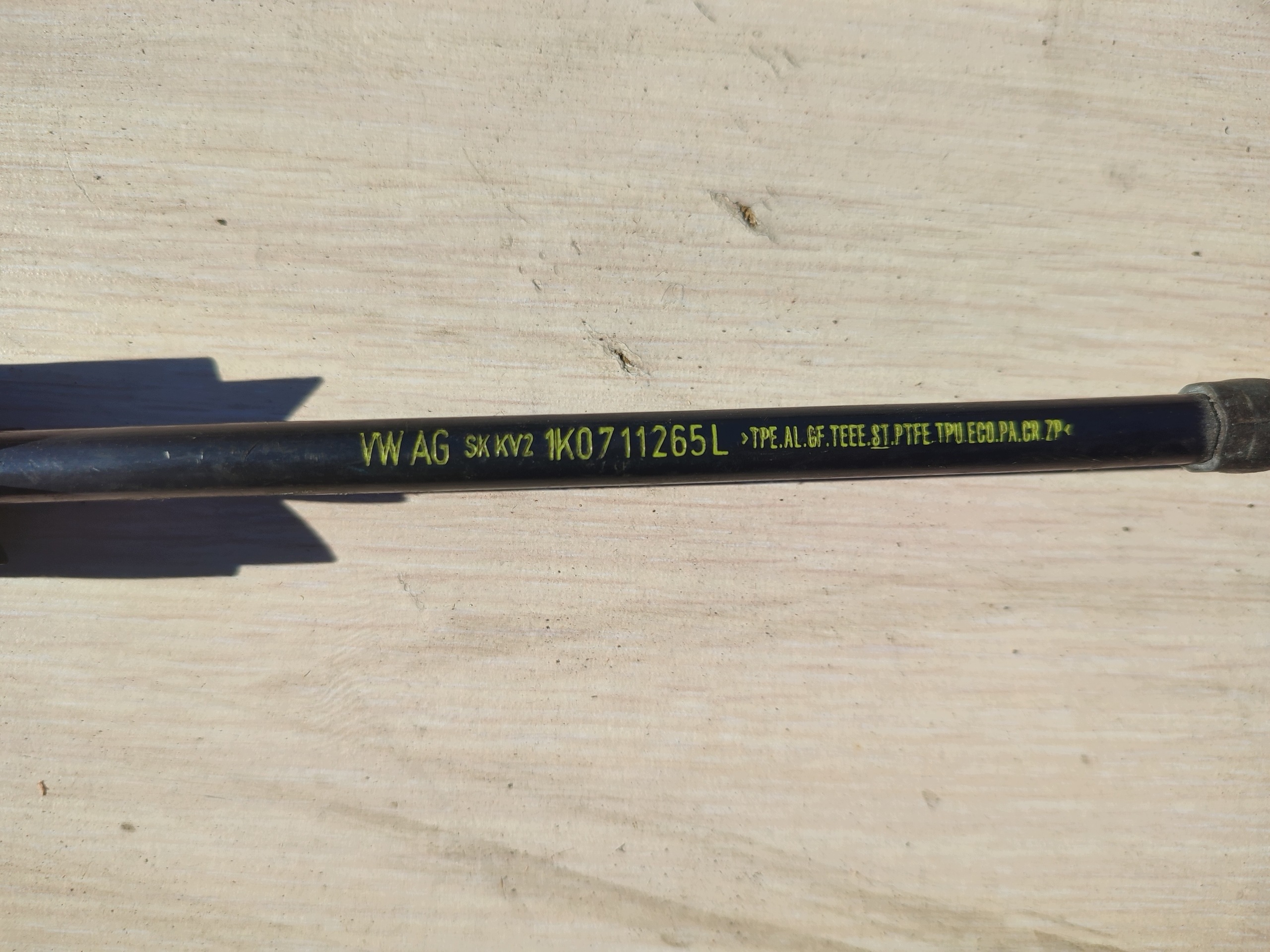 Câble Mécanisme levier vitesse Engrenage VOLKSWAGEN GOLF V 2004-2009 1.6 1K0711265L