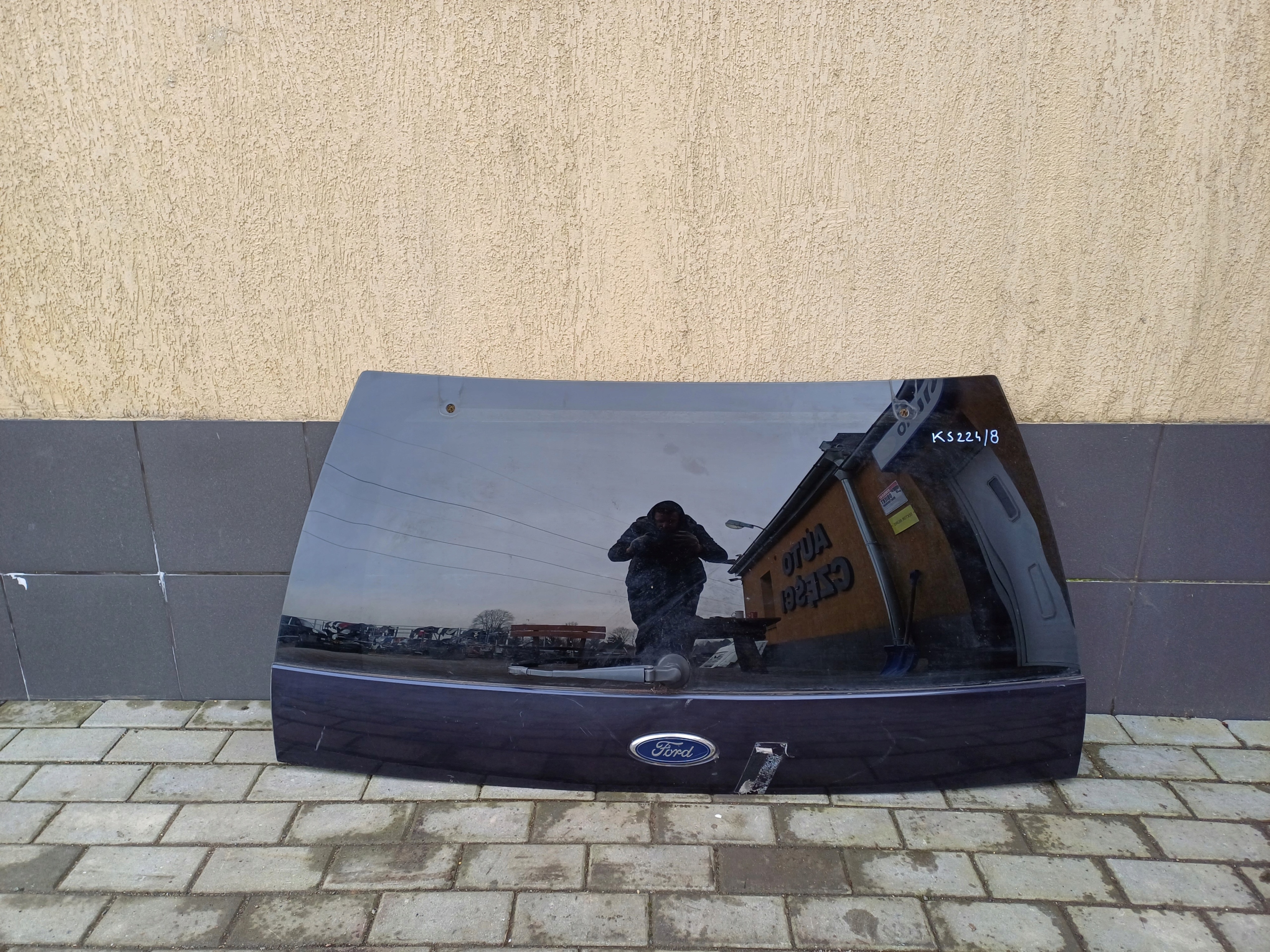 FORD EXPLORER 3 III 00- SZYBA KLAPA TYŁ Numer katalogowy części FORD EXPLORER 3 III 00- SZYBA KLAPA TYŁ - RTEKO