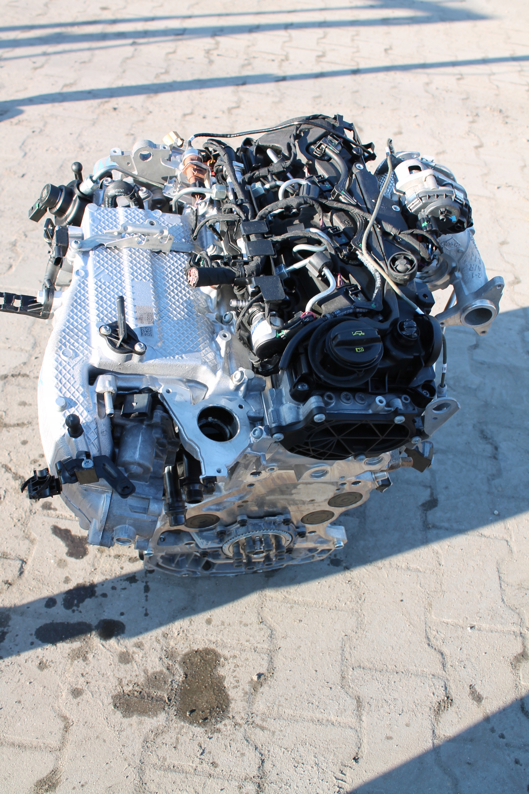 engine complete VW SKODA 2,0 TDI DYY 5 TYSKM