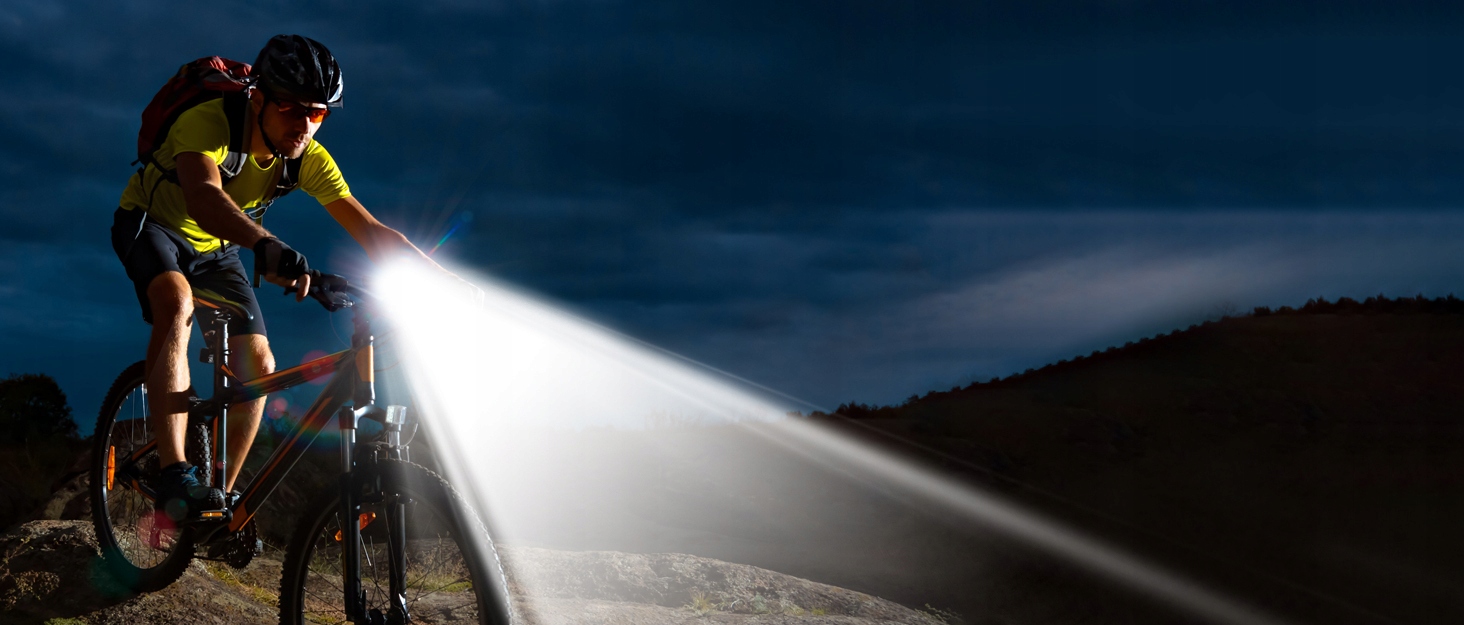 LAMPKA ROWEROWA PRZÓD TYŁ ZESTAW DO ROWERU LED USB 1400 LUMENÓW 4000 mAh Stan opakowania oryginalne