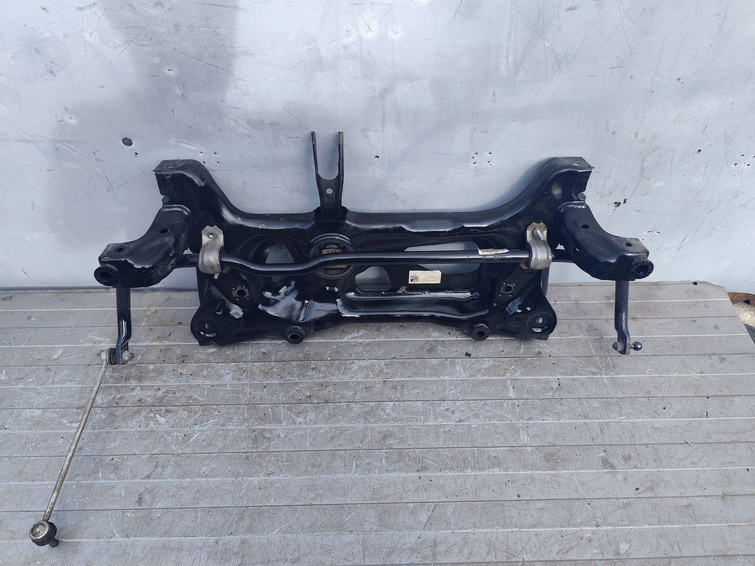 VW TIGUAN II LIFT subframe axle beam 3Q0199315D