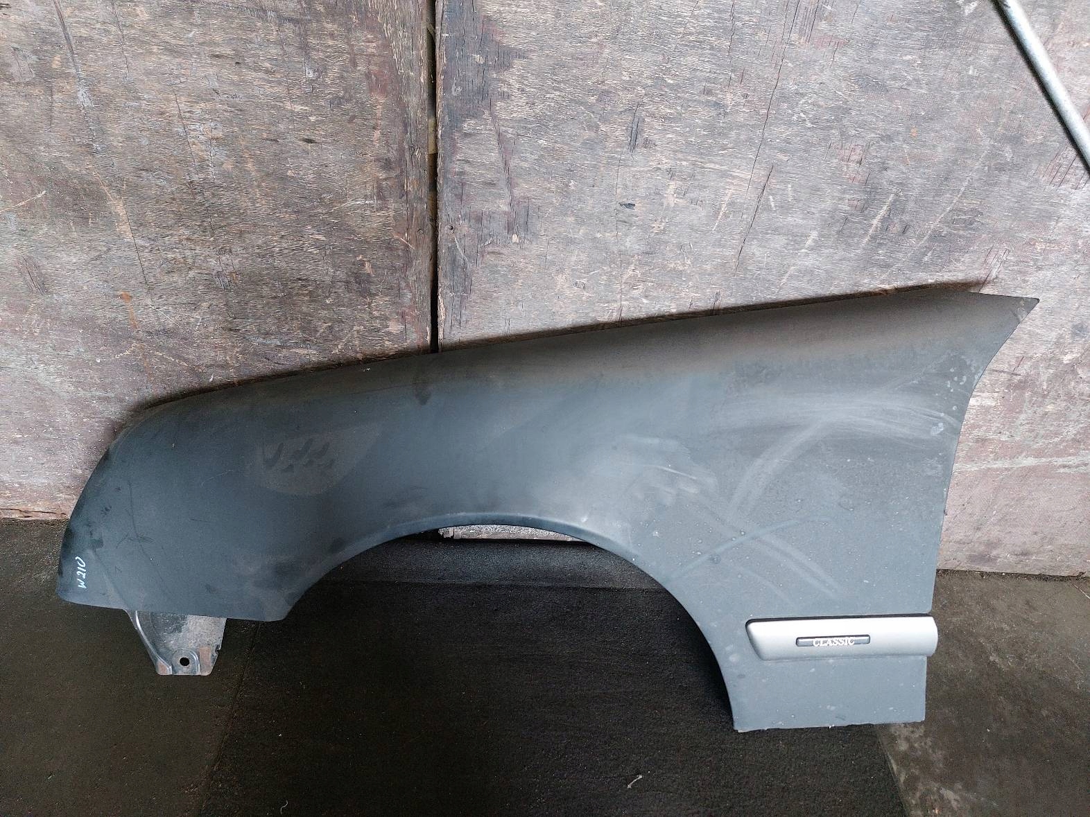 fender left front MERCEDES-BENZ W210