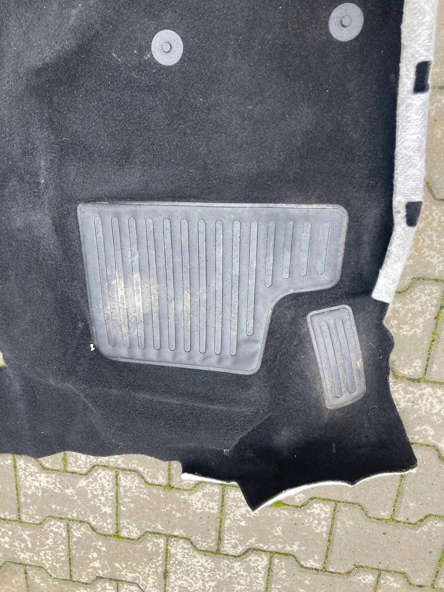 Opel Mokka B carpet mats floor 98262200ZD