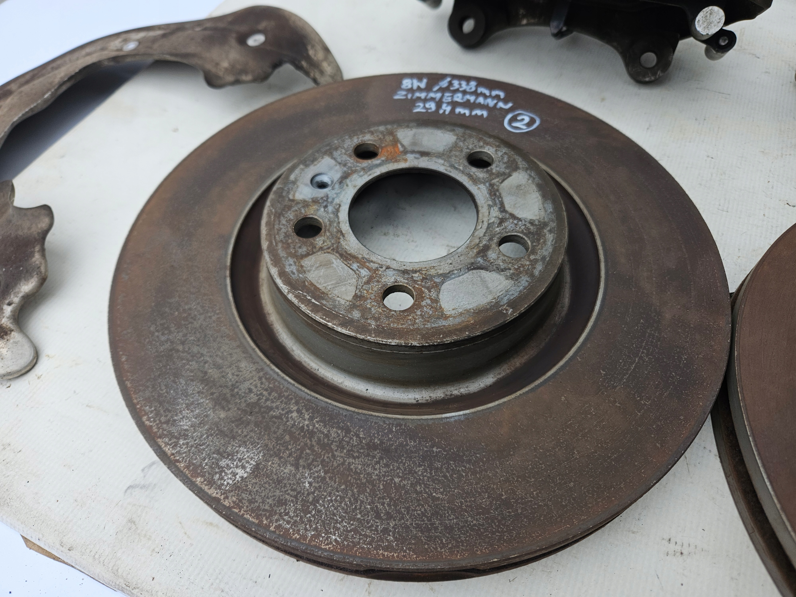 calipers HAMULCE front front AUDI A4 B9 A5 8W 338 338MM 4 TLOCZKOWE