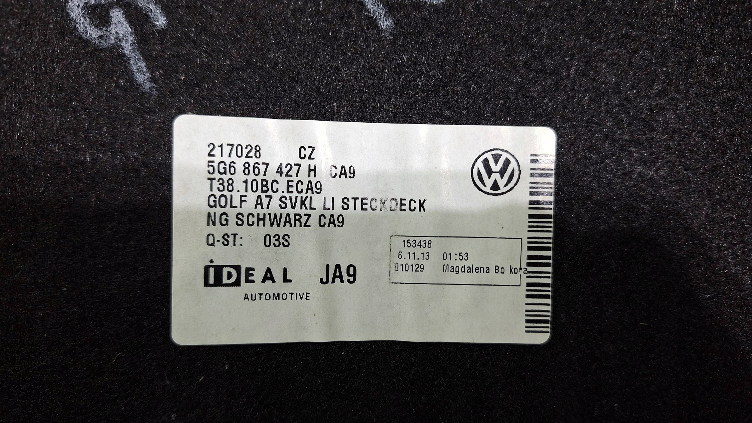 boot upholstery left 5G6867427H VW GOLF VII