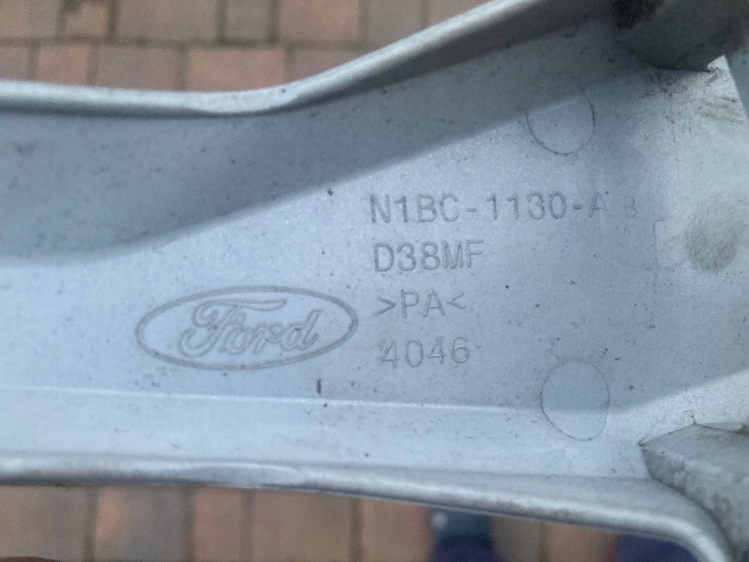 KOŁPAK KOŁPAK 15 ORYGINAŁ FORD FIESTA MK8 Oryginał N1BC-1130-AB Producent Ford OE