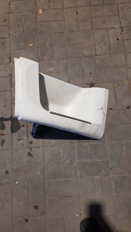 СТУПЕНЬ СТУПЕНИ ОСНОВАНИЕ КРЕПЛЕНИЕ LH DAF XF 105