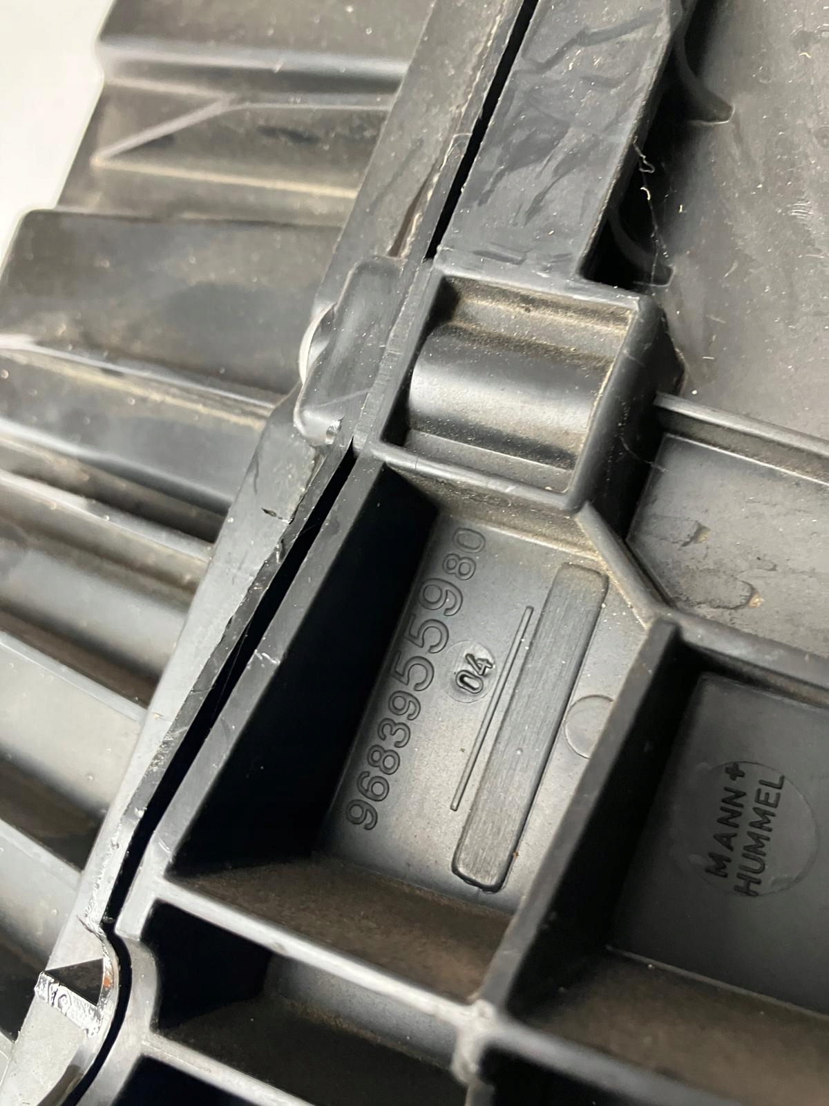 Gehäuse filter luft C5 III X7 3.0 HDI