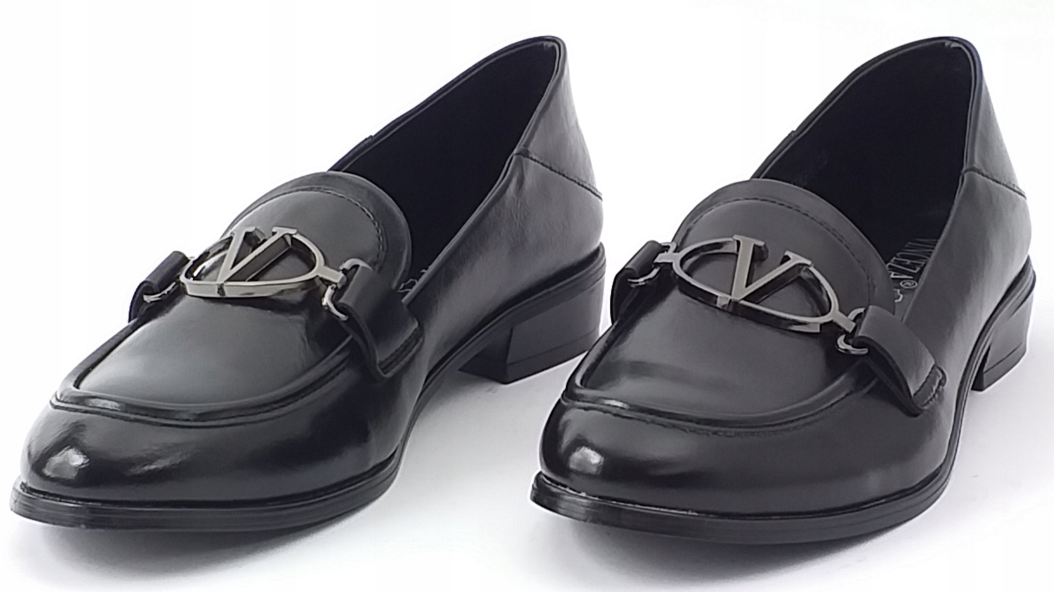 MOKASYNY DAMSKIE PÓŁBUTY LORDSY VINCEZA CZARNE 39 Rozmiar 39