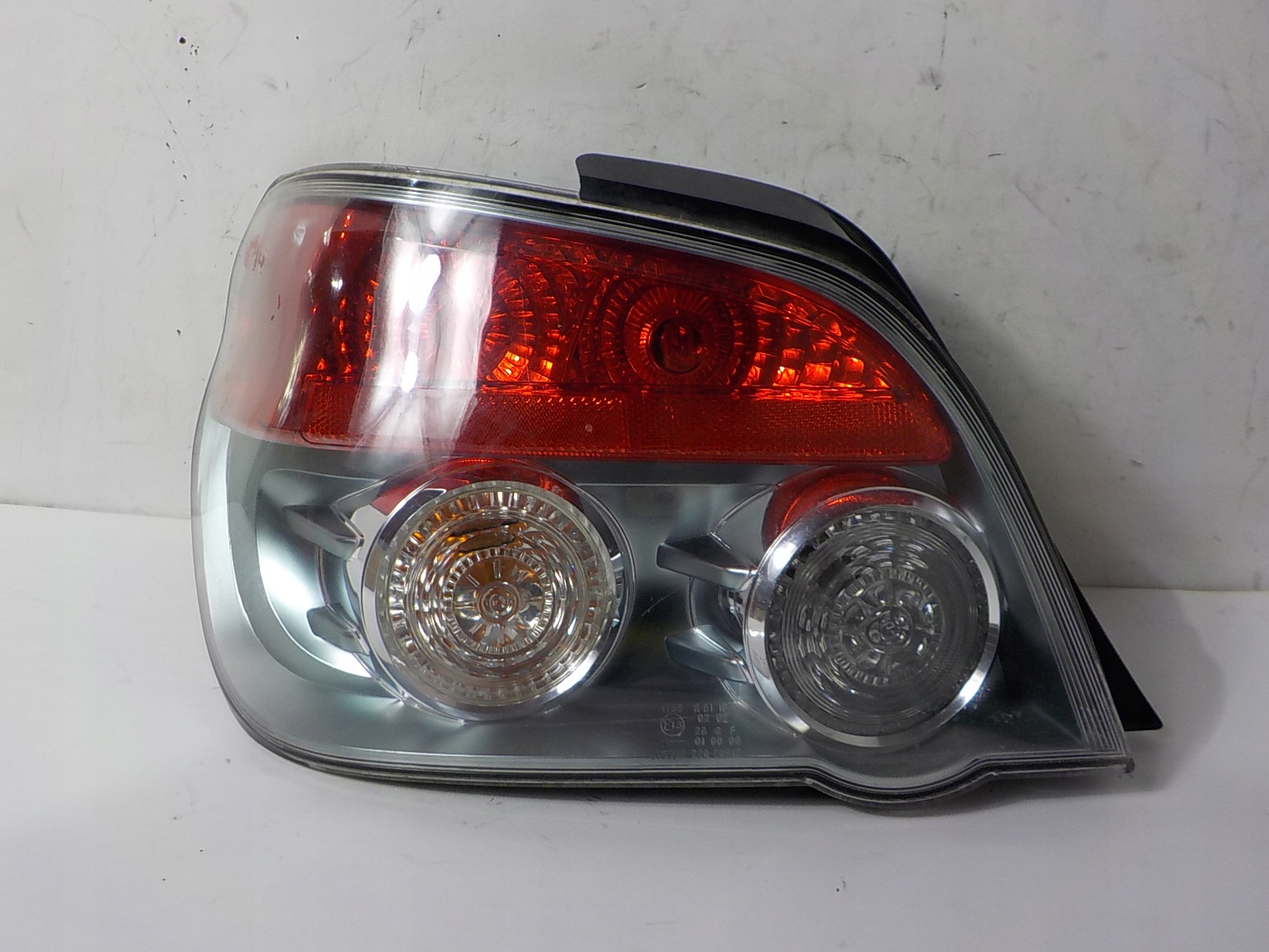 SUBARU IMPREZA II GD sedan light left rear left rear part UK