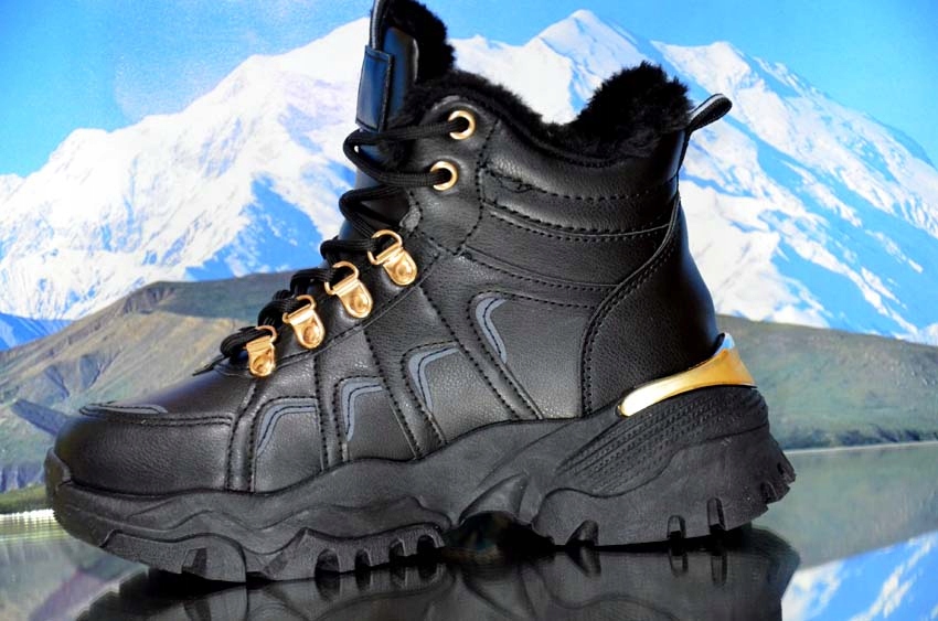 BUTY ZIMOWE SPORTOWE TREKINGOWE CIEPŁE SNEAKERSY ŚNIEGOWE NA SPACER MODNE Kod producenta SNEAKERSY SPORTOWE OCIEPLANE